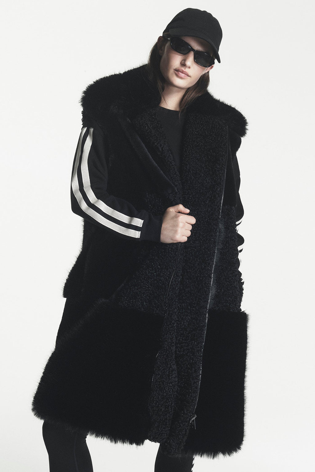 PATCH FAUX FUR LONG VEST
