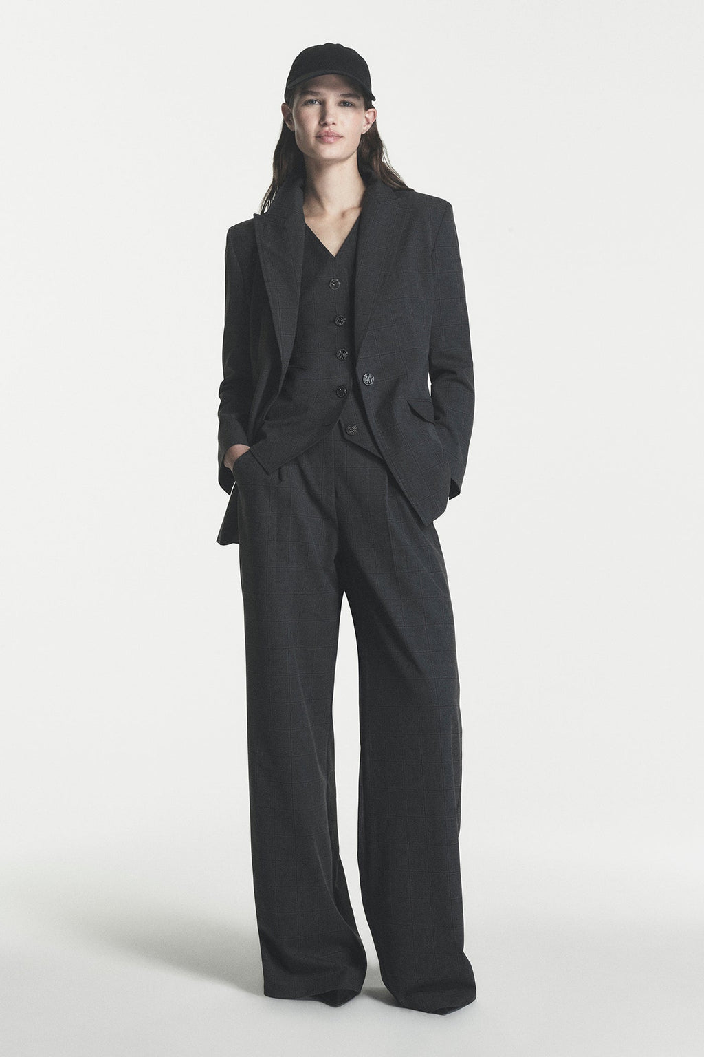 ONE BUTTON BLAZER