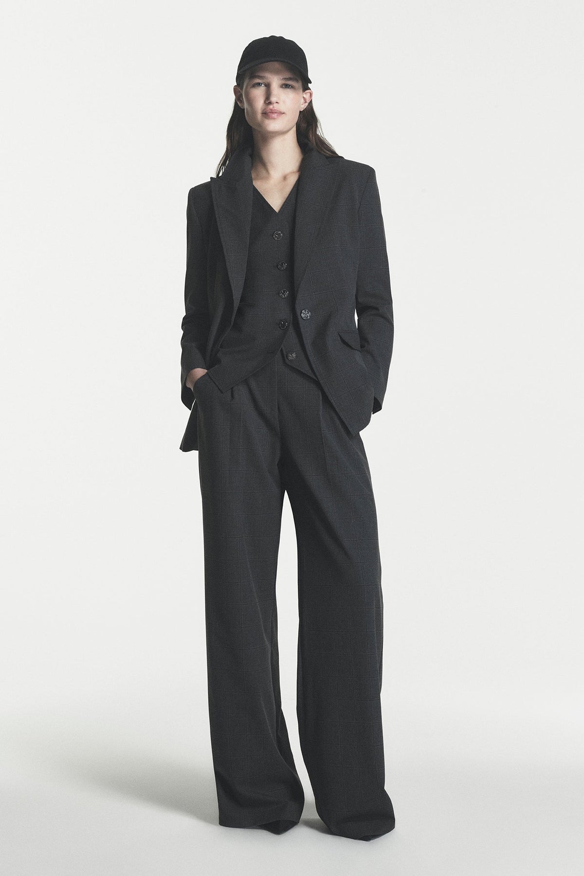 ONE BUTTON BLAZER