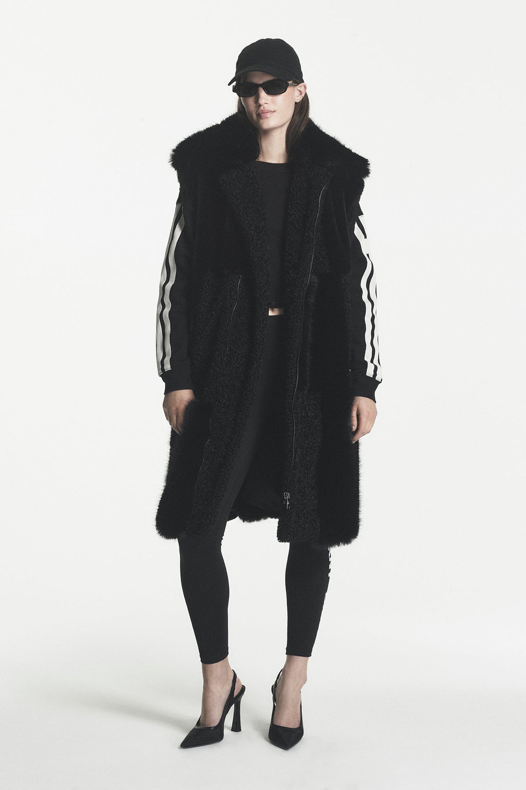 PATCH FAUX FUR LONG VEST