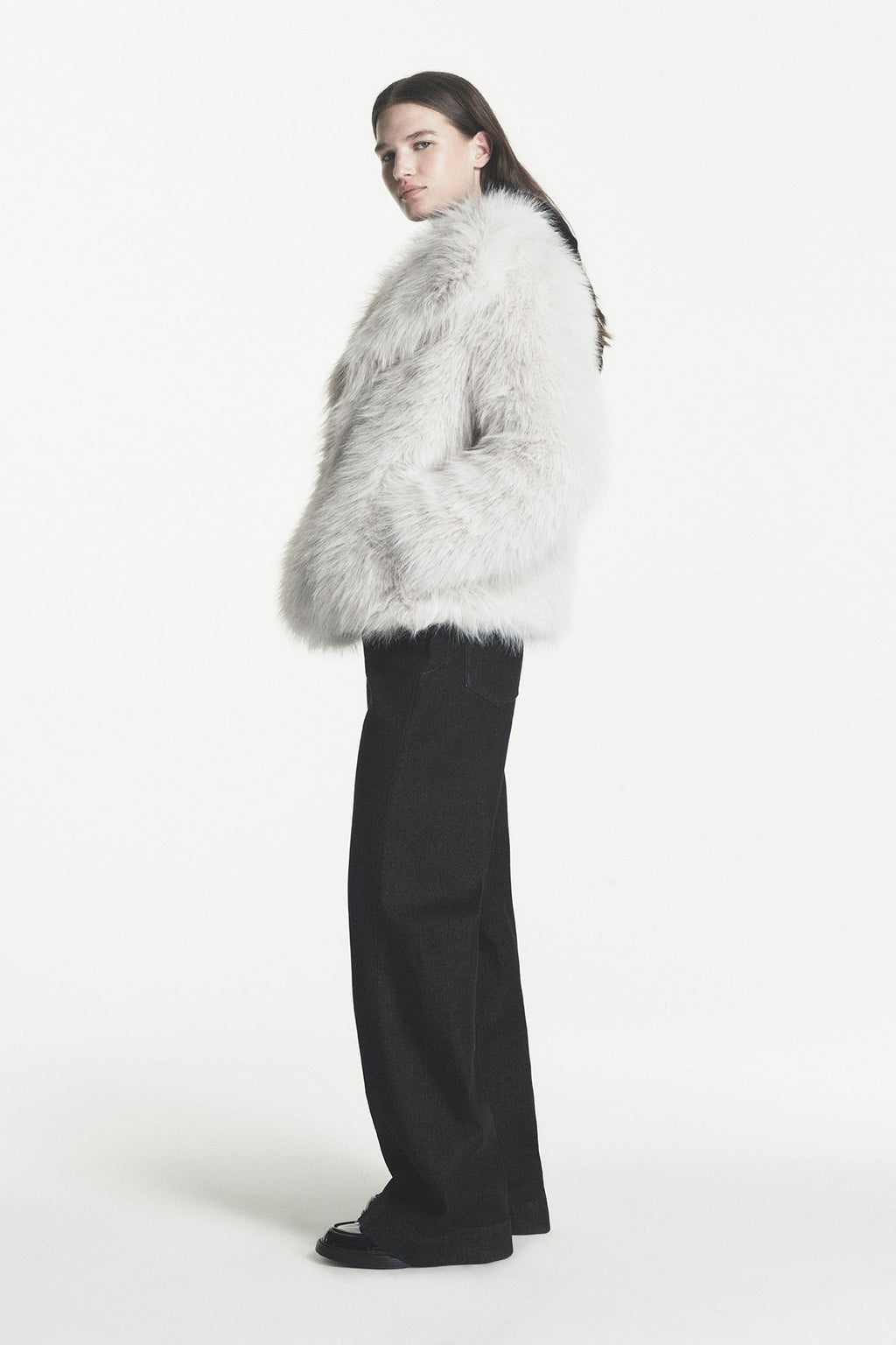 SHORT FAUX FUR JACKET