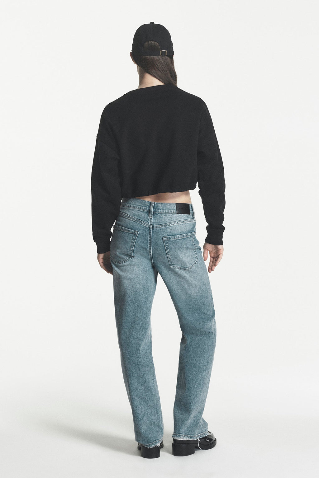 CROPPED STRIPED SWEATSHIRT