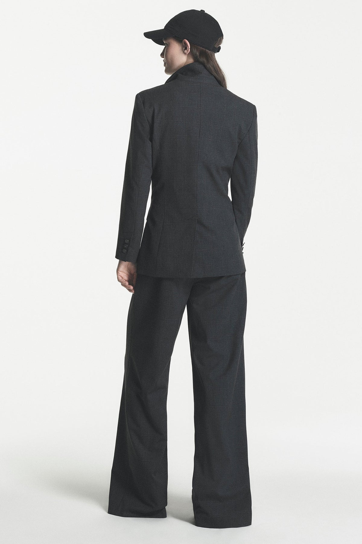 ONE BUTTON BLAZER