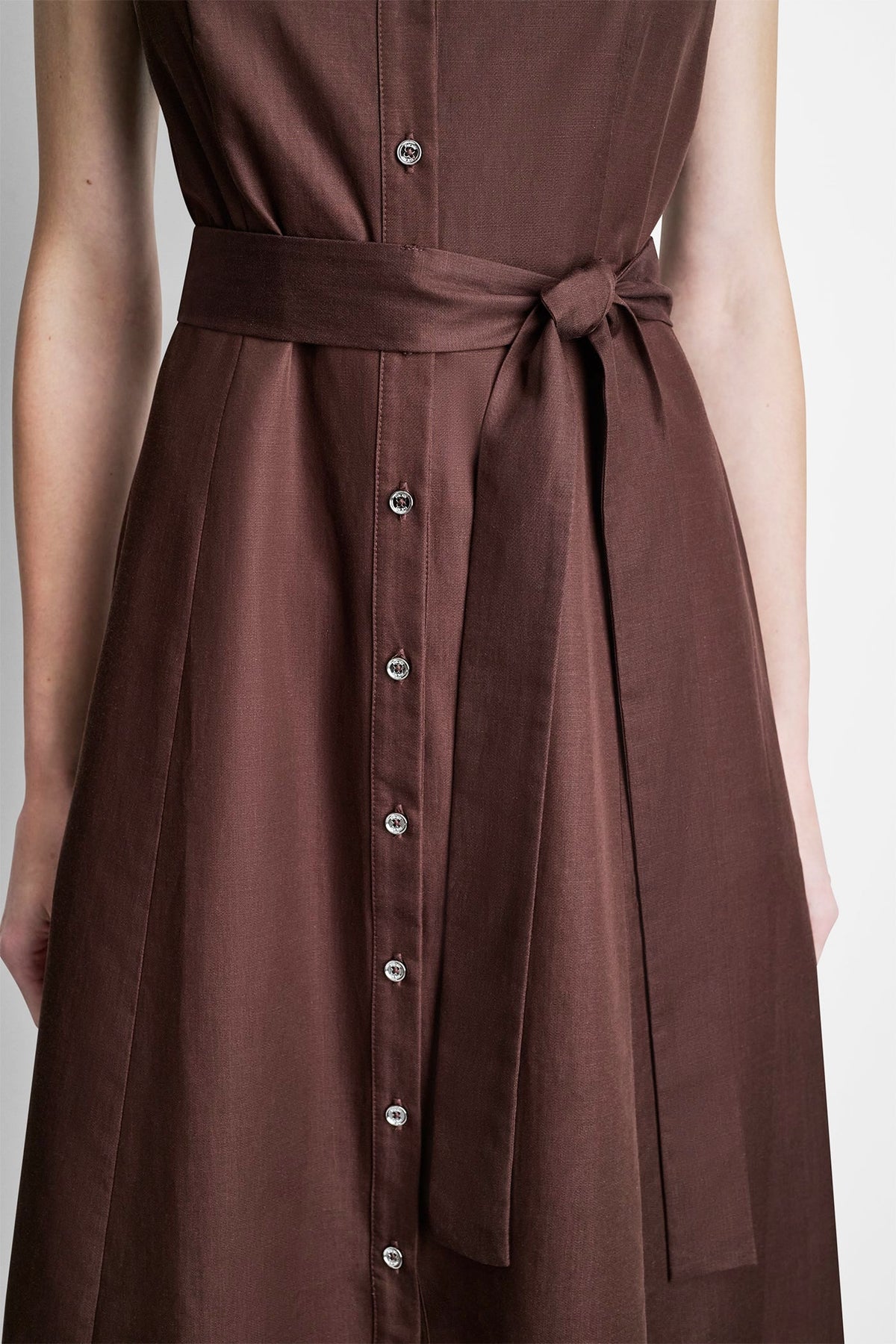 SLEEVELESS MIDI FIT & FLARE DRESS