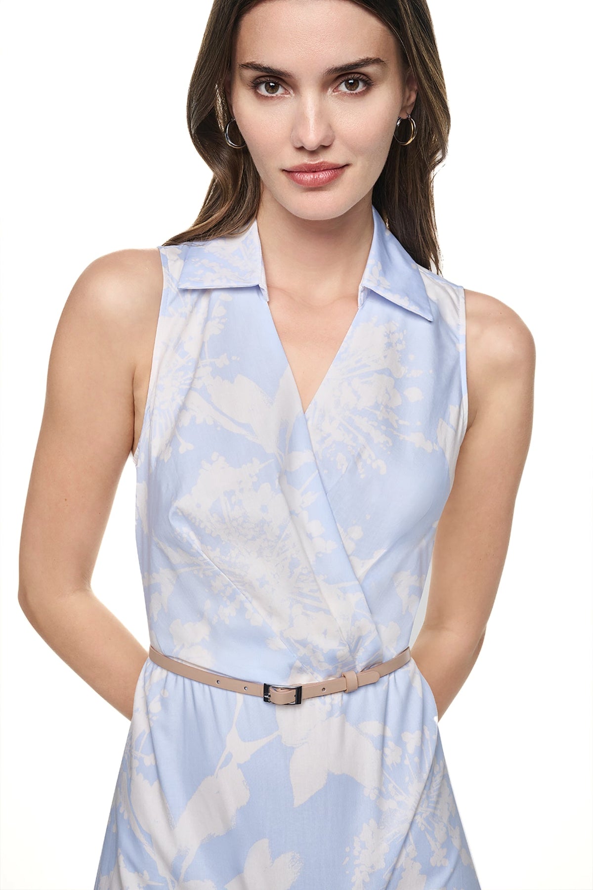 SLEEVELESS WRAP-EFFECT MIDI SHIRT DRESS