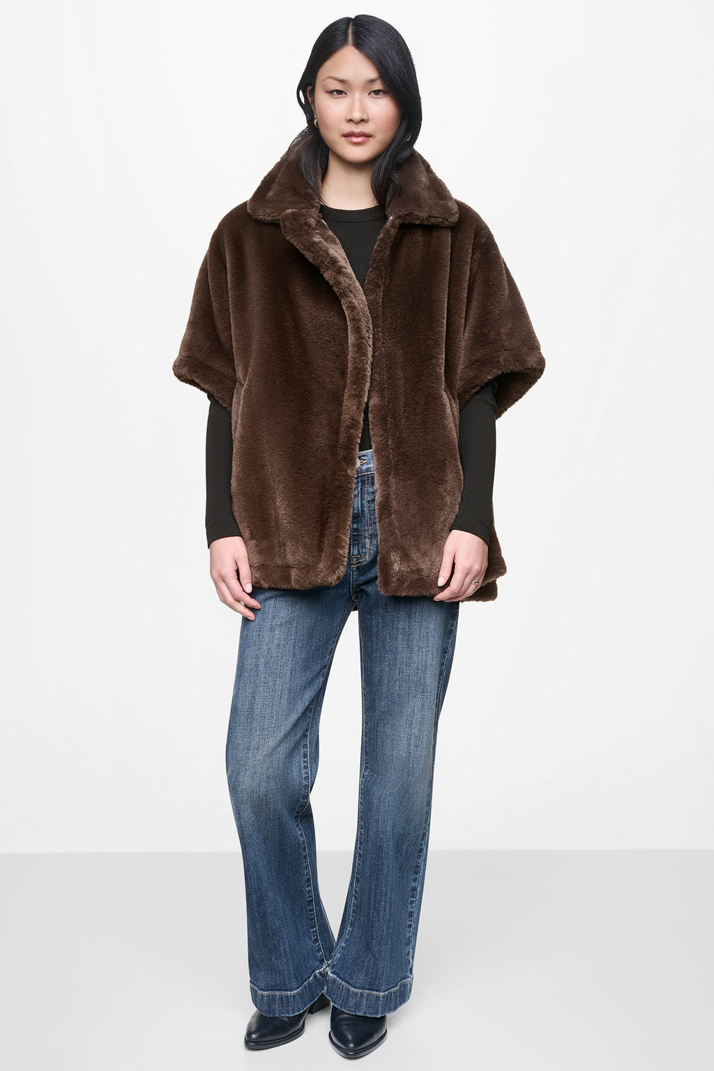 ASYMMETRICAL FAUX FUR PONCHO