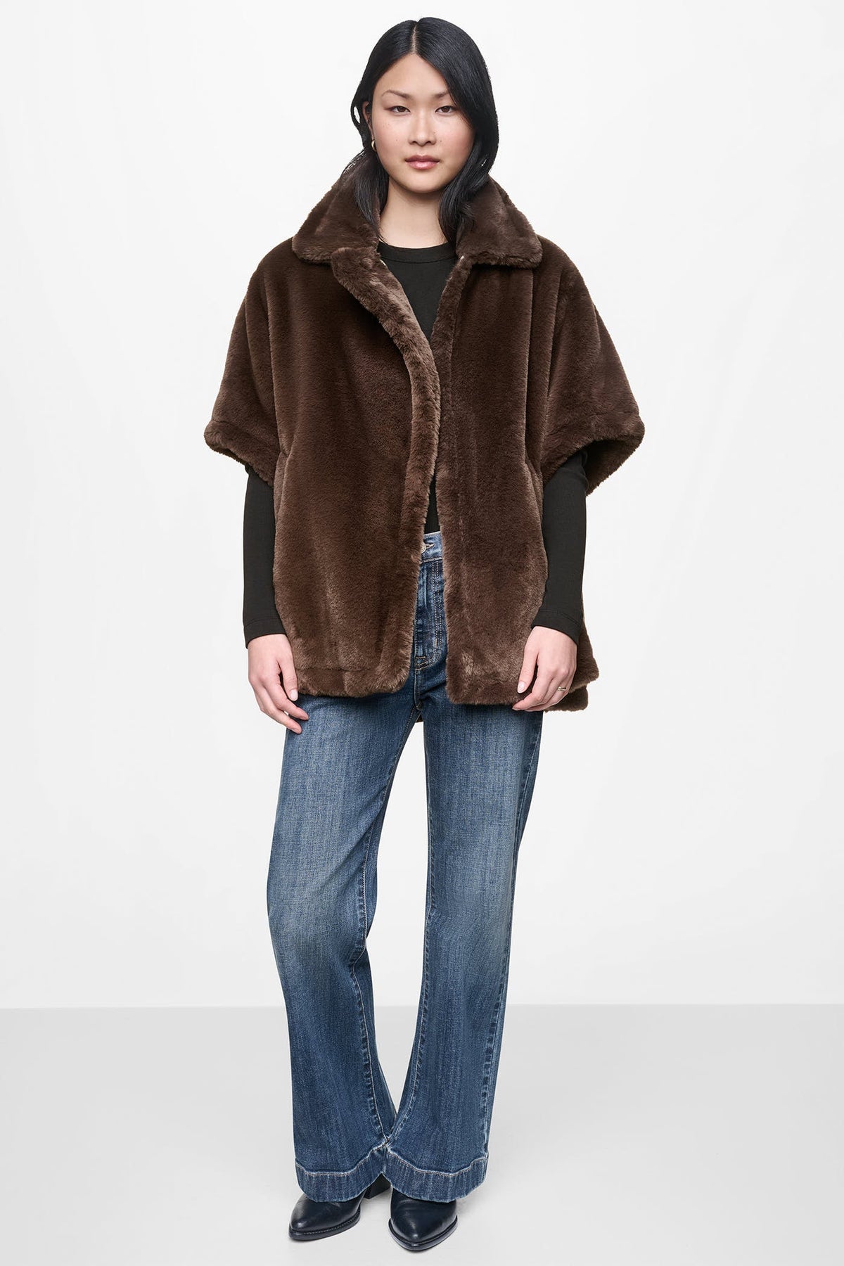 ASYMMETRICAL FAUX FUR PONCHO