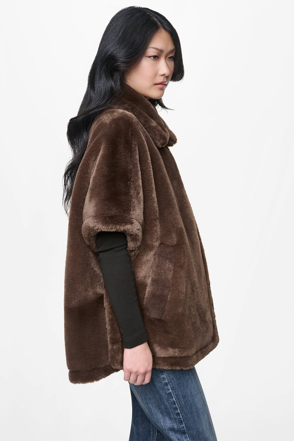 ASYMMETRICAL FAUX FUR PONCHO