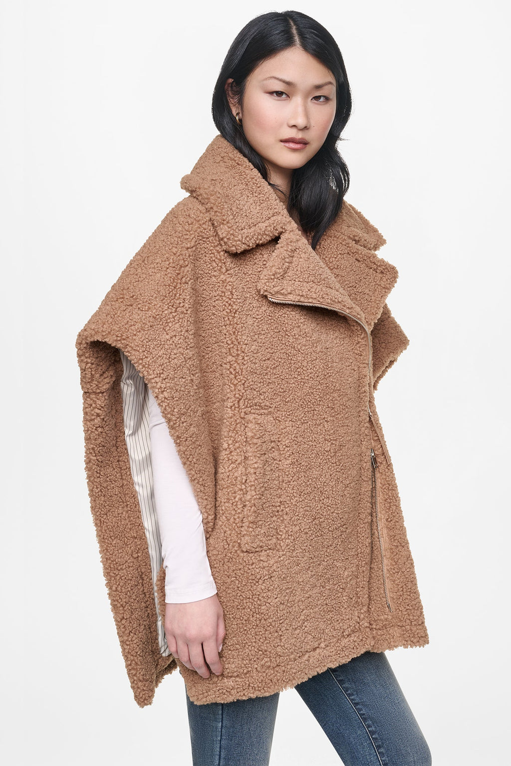 ASYMMETRICAL SHERPA PONCHO