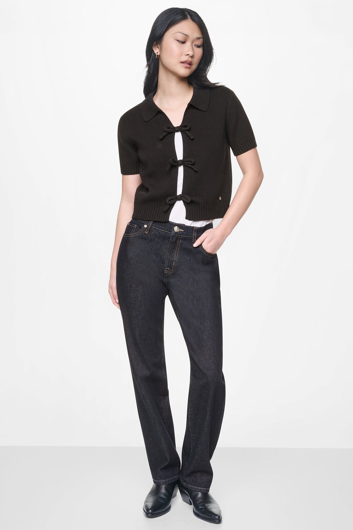 SHORT SLEEVE TIE FRONT POLO SWEATER