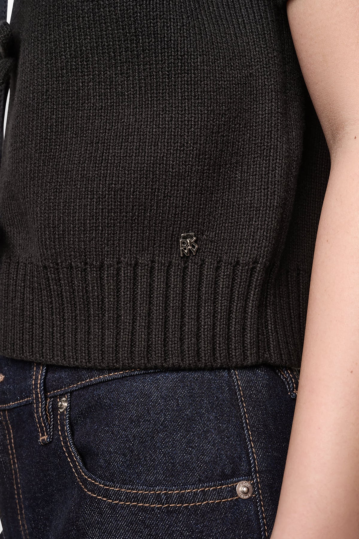 SHORT SLEEVE TIE FRONT POLO SWEATER