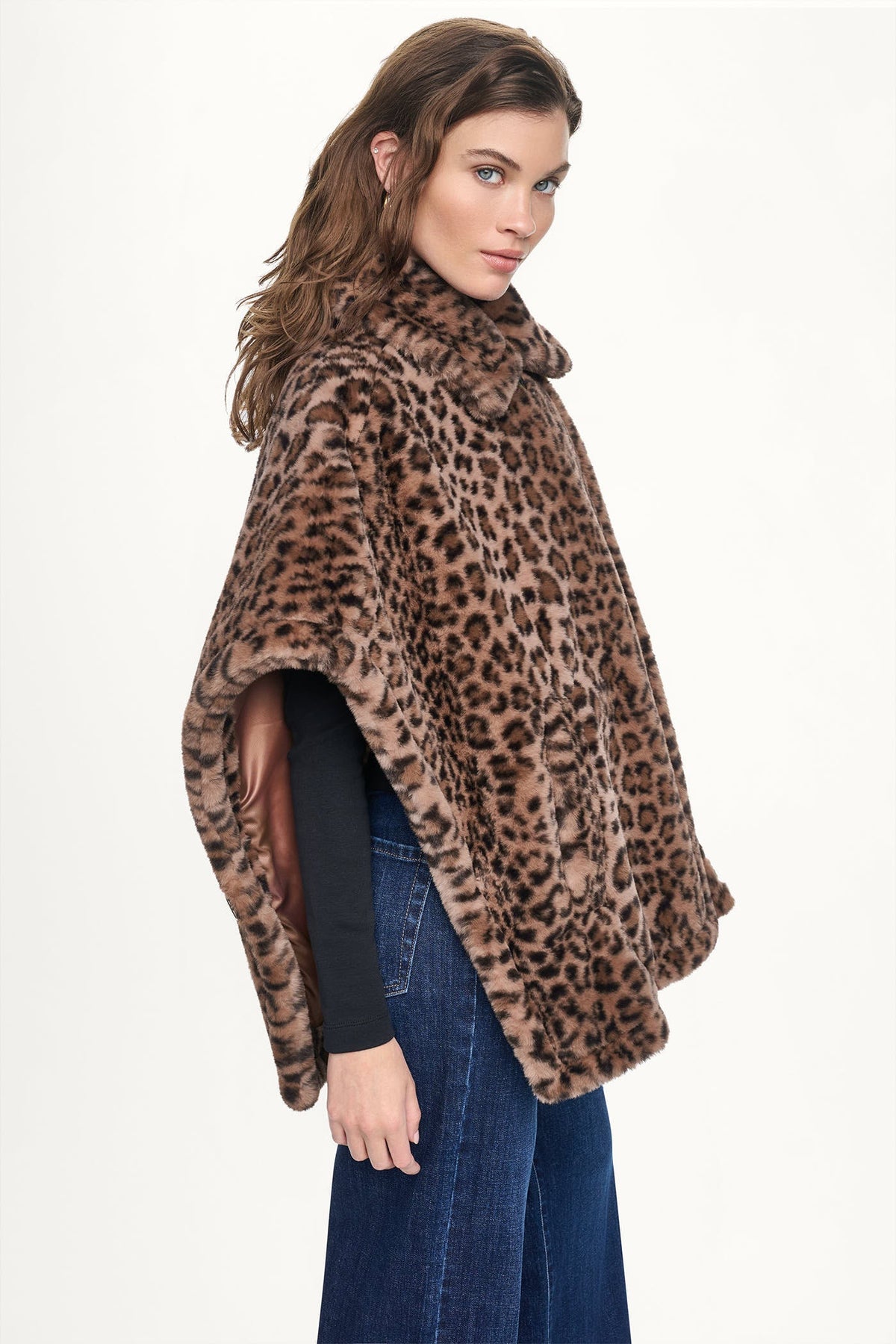 ASYMMETRICAL FAUX FUR PONCHO