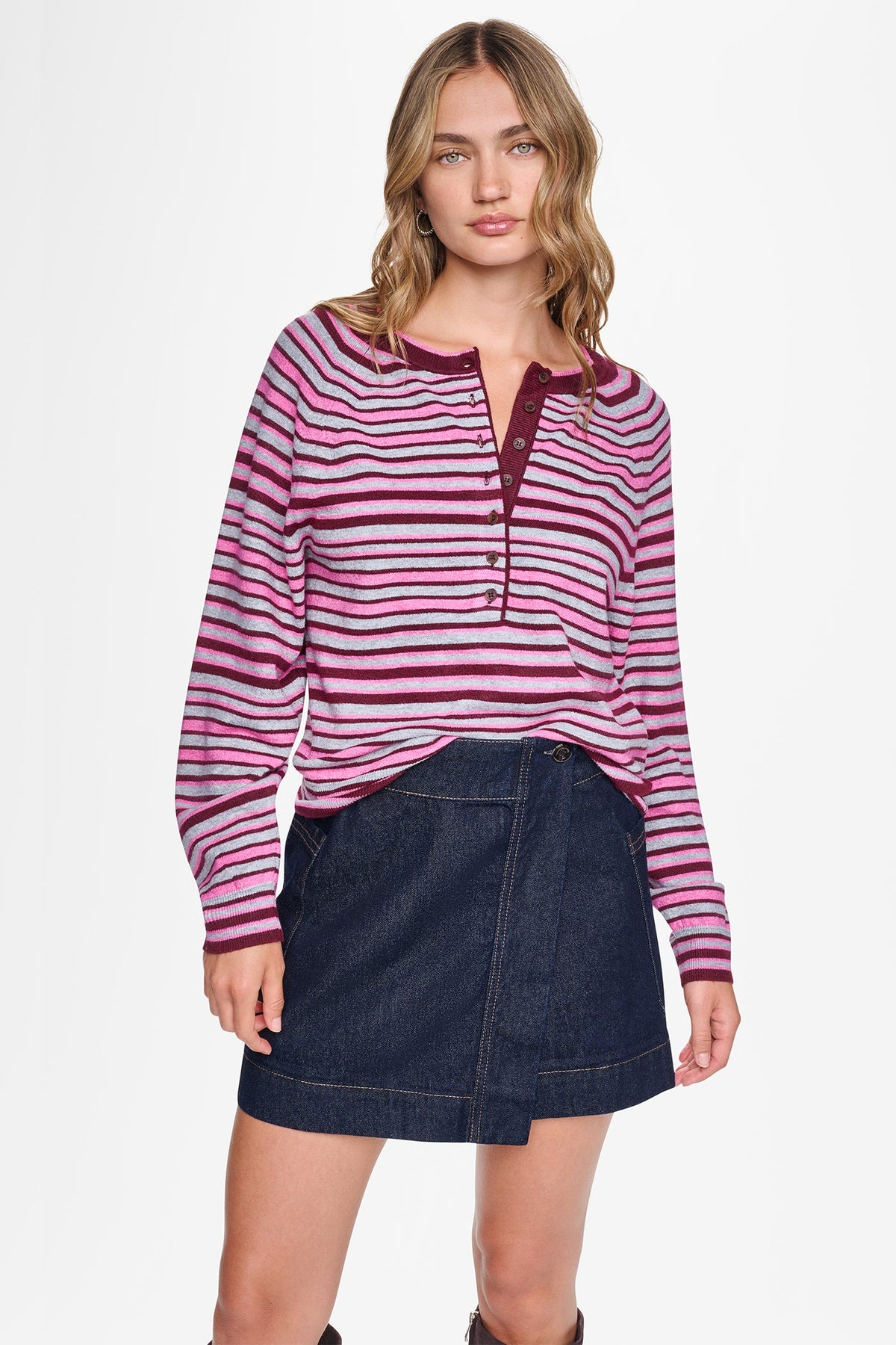 STRIPED HENLEY SWEATER