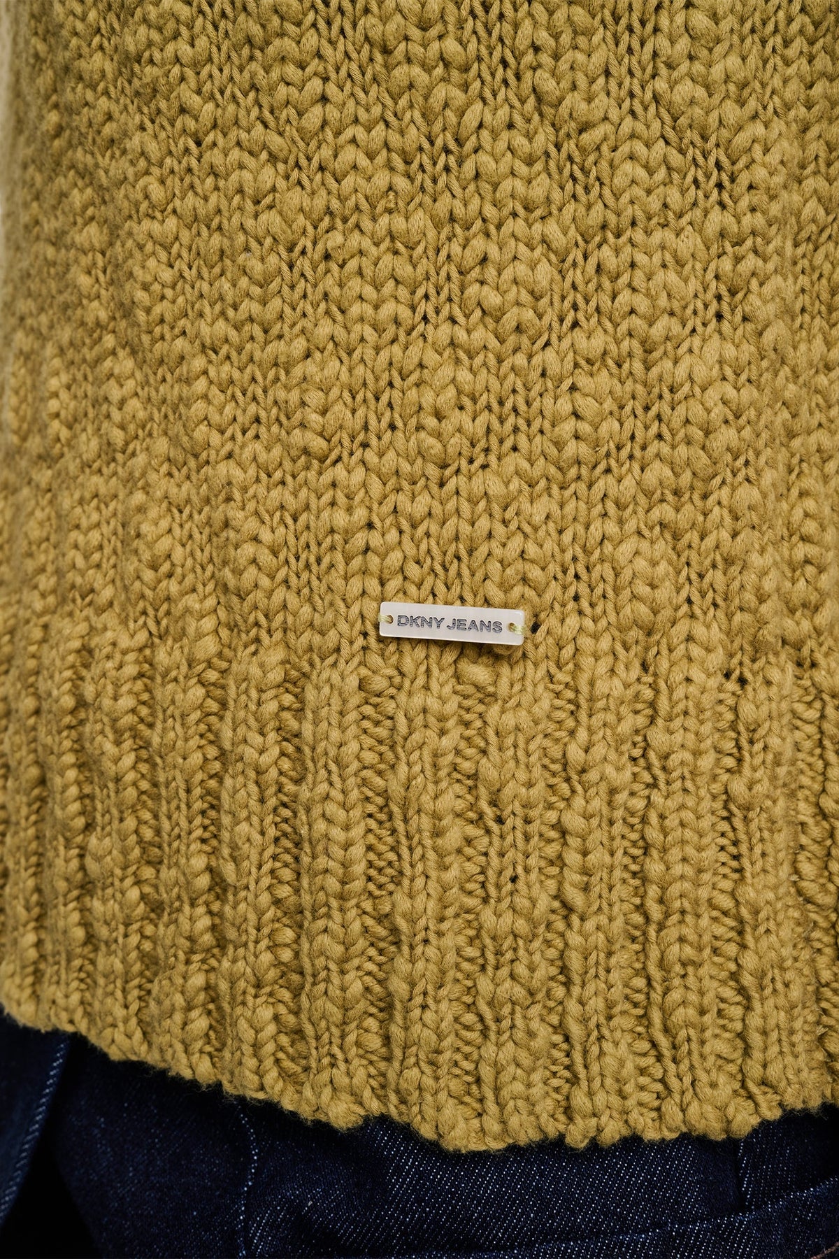 RIBBED MOCK-NECK SWEATER VEST