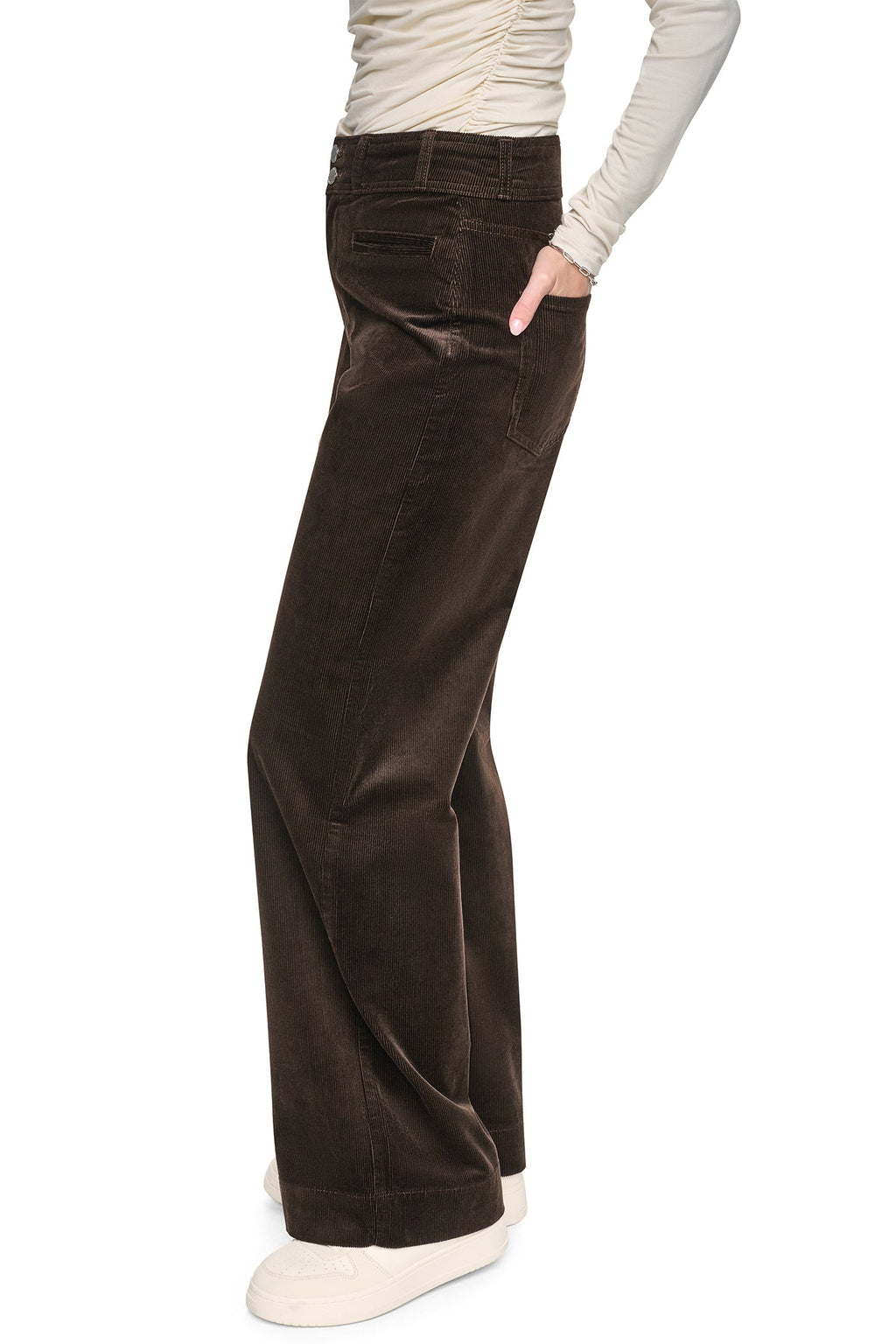 HIGH-RISE WIDE LEG PANT