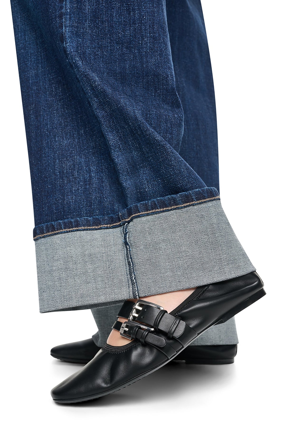 HIGH-RISE CUFFED WIDE LEG