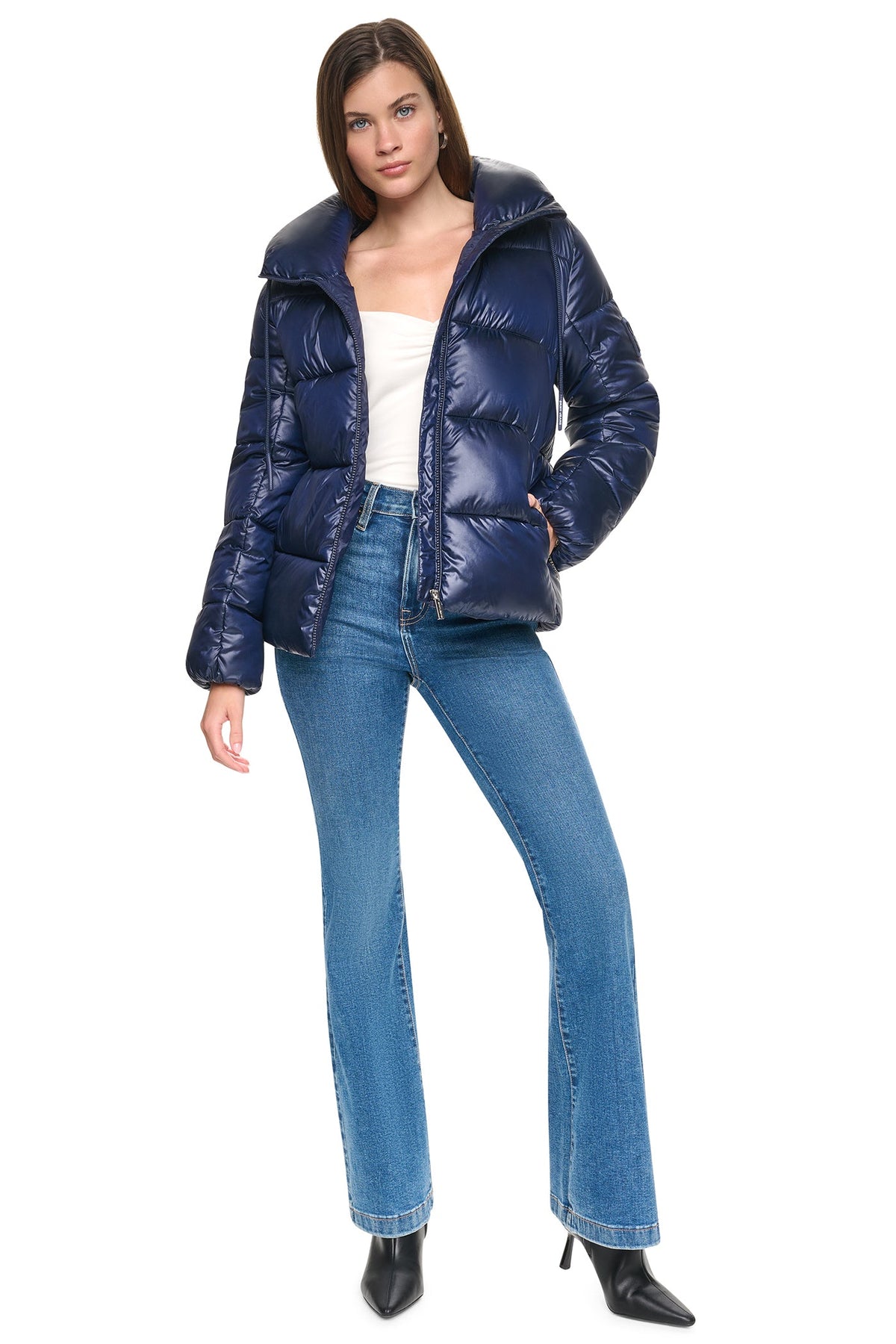QUILTED PUFFER WITH DRAMA COLLAR