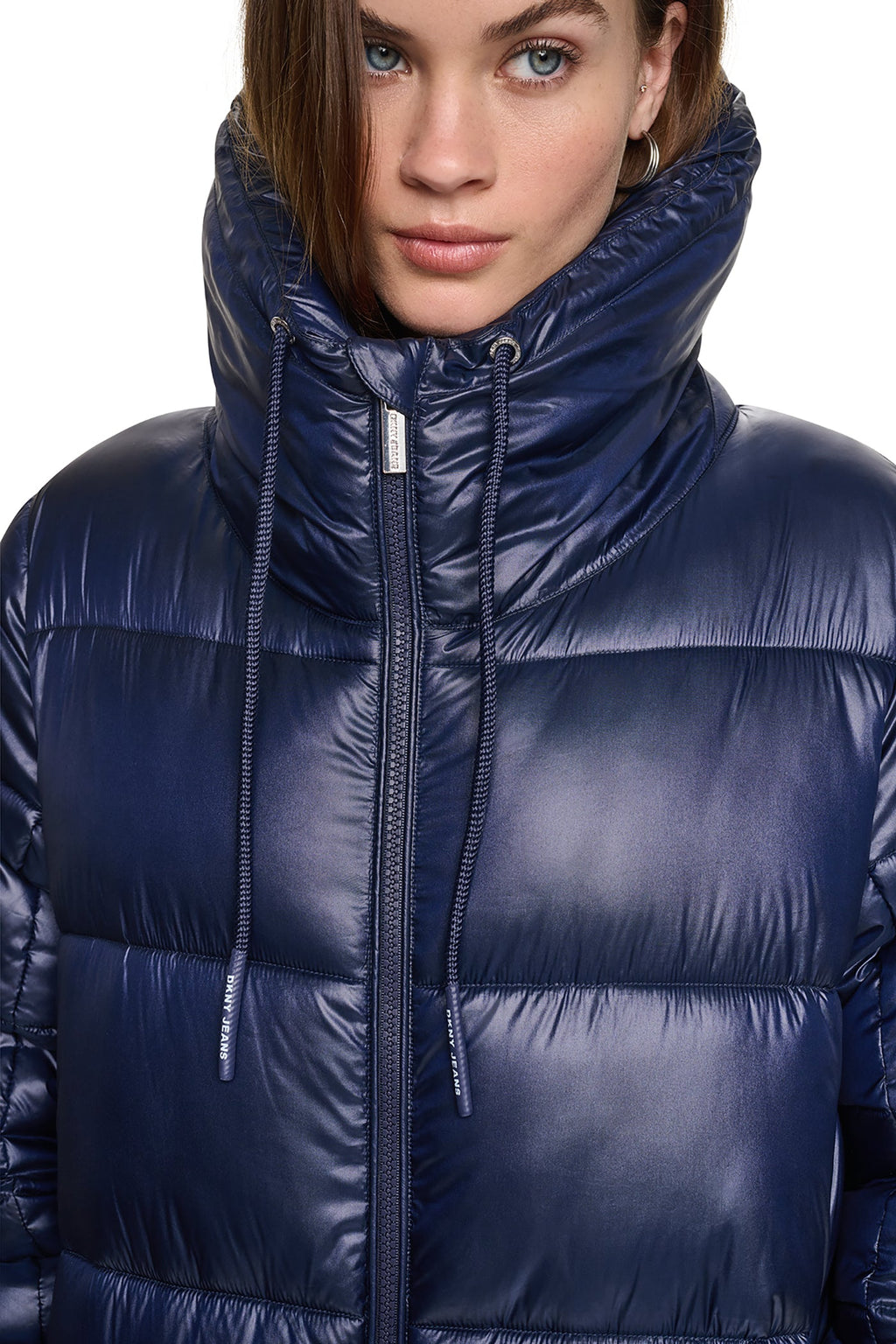 QUILTED PUFFER WITH DRAMA COLLAR
