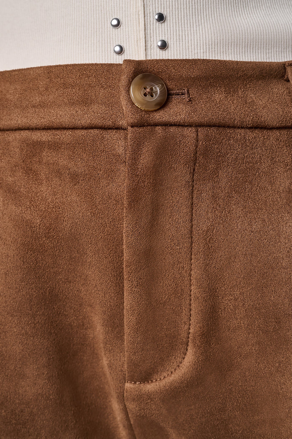 HIGH-RISE FAUX SUEDE SHORT