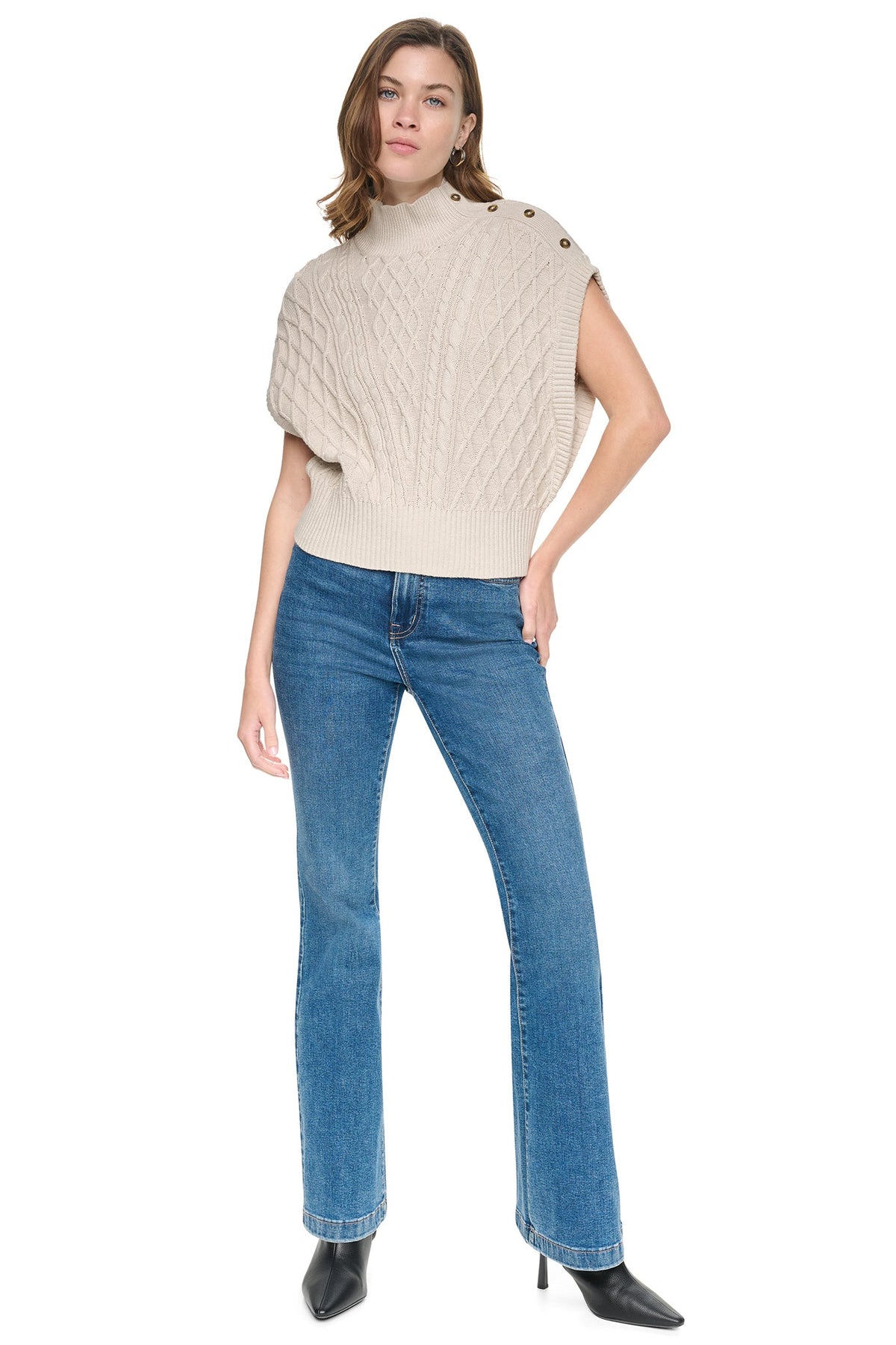 BUTTON SHOULDER CABLE SWEATER VEST