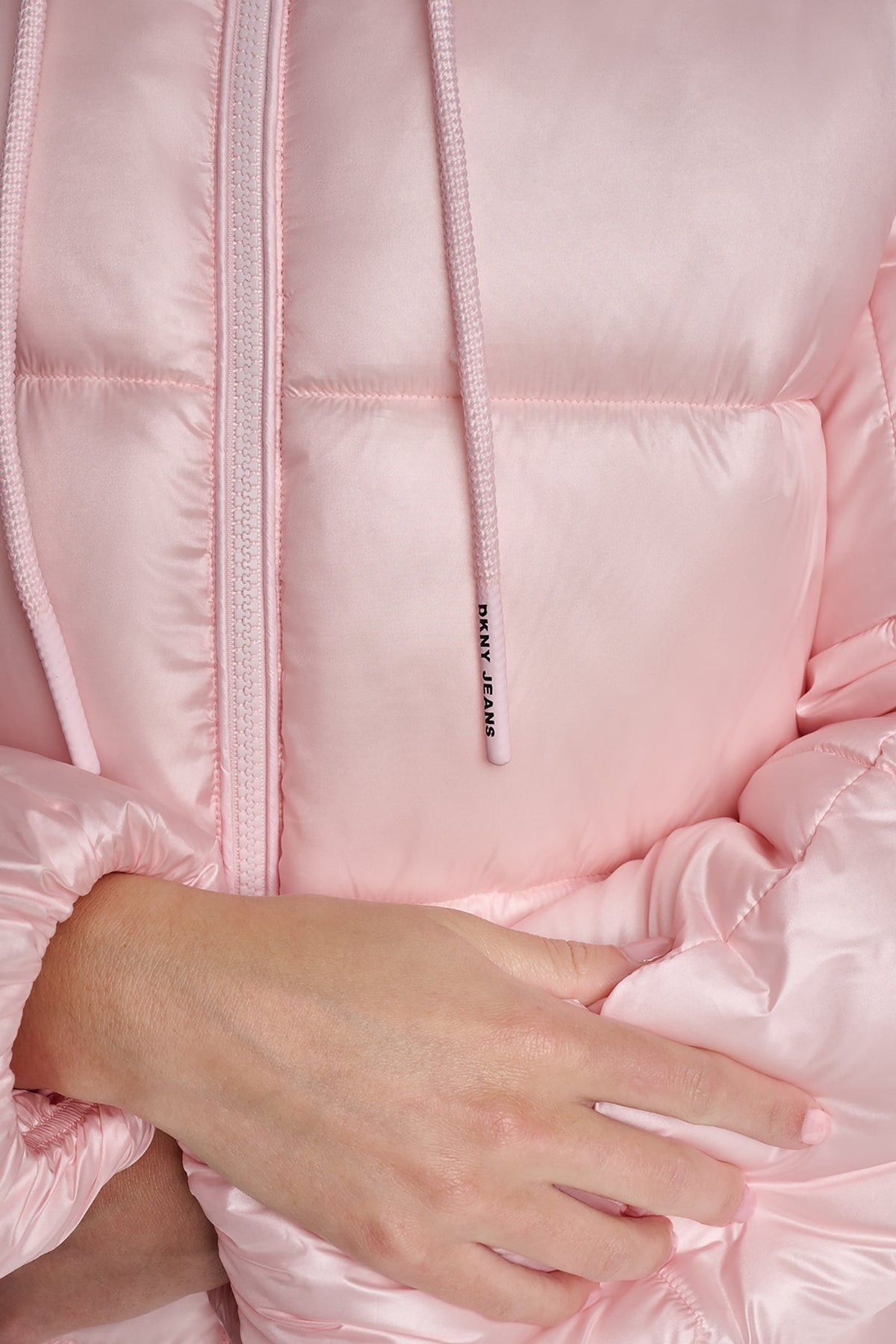 QUILTED PUFFER WITH DRAMA COLLAR