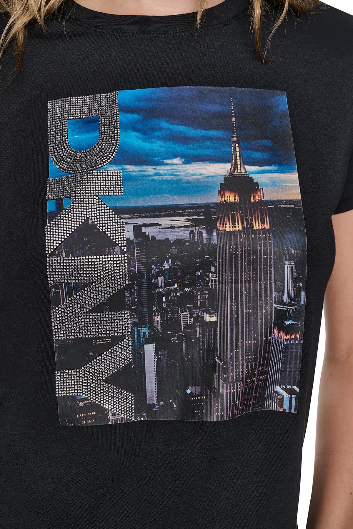 MANHATTAN PHOTO LOGO TEE
