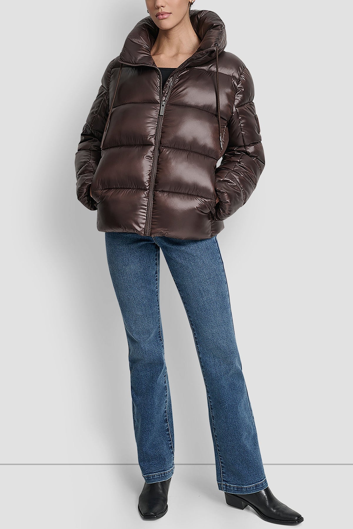 QUILTED PUFFER WITH DRAMA COLLAR