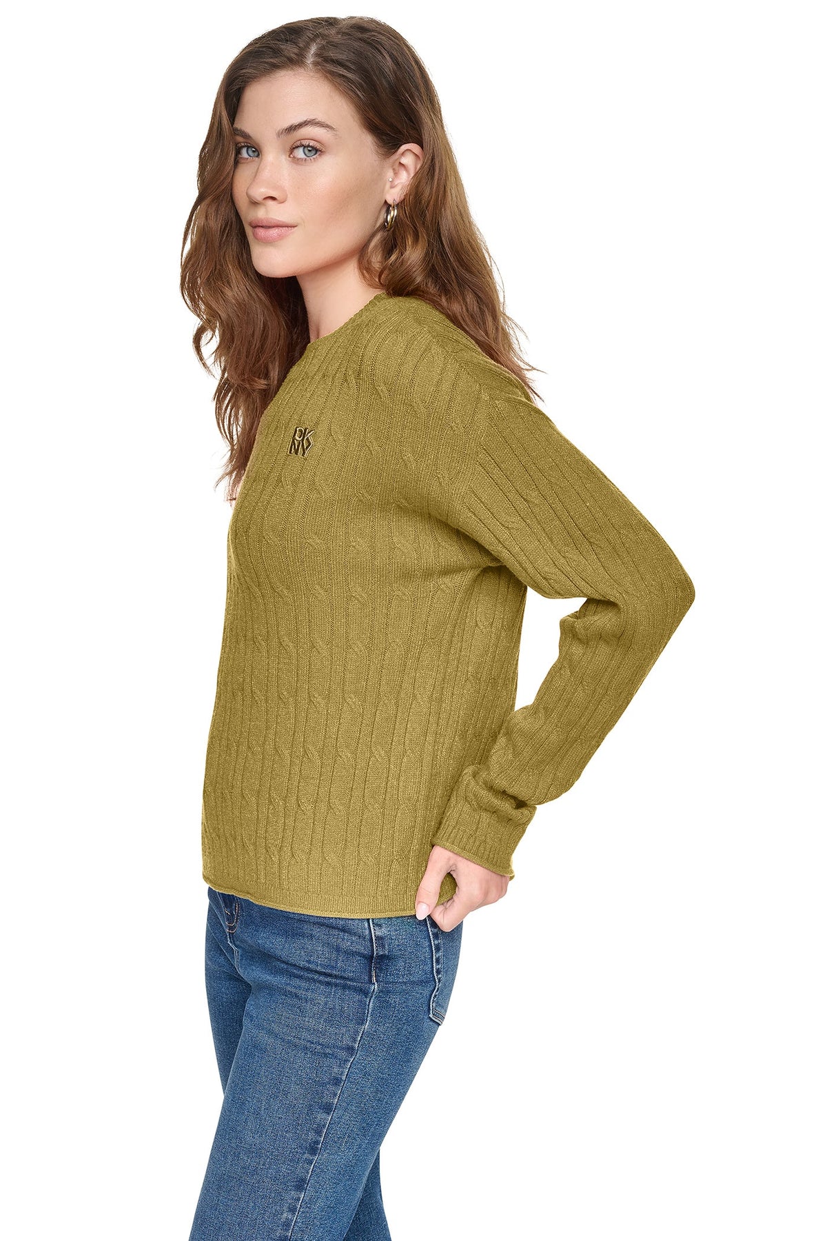 CABLE KNIT SWEATER