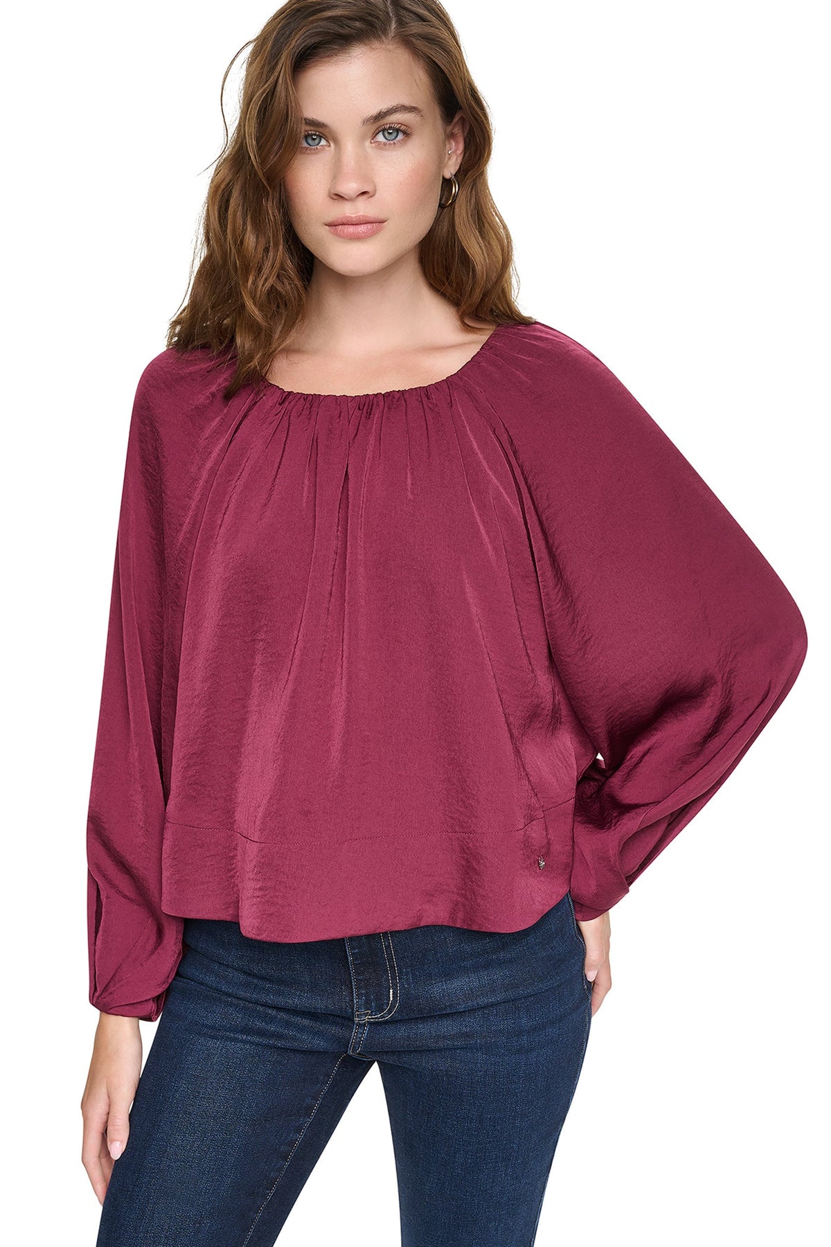 RAGLAN SLEEVE SHIRRED TOP