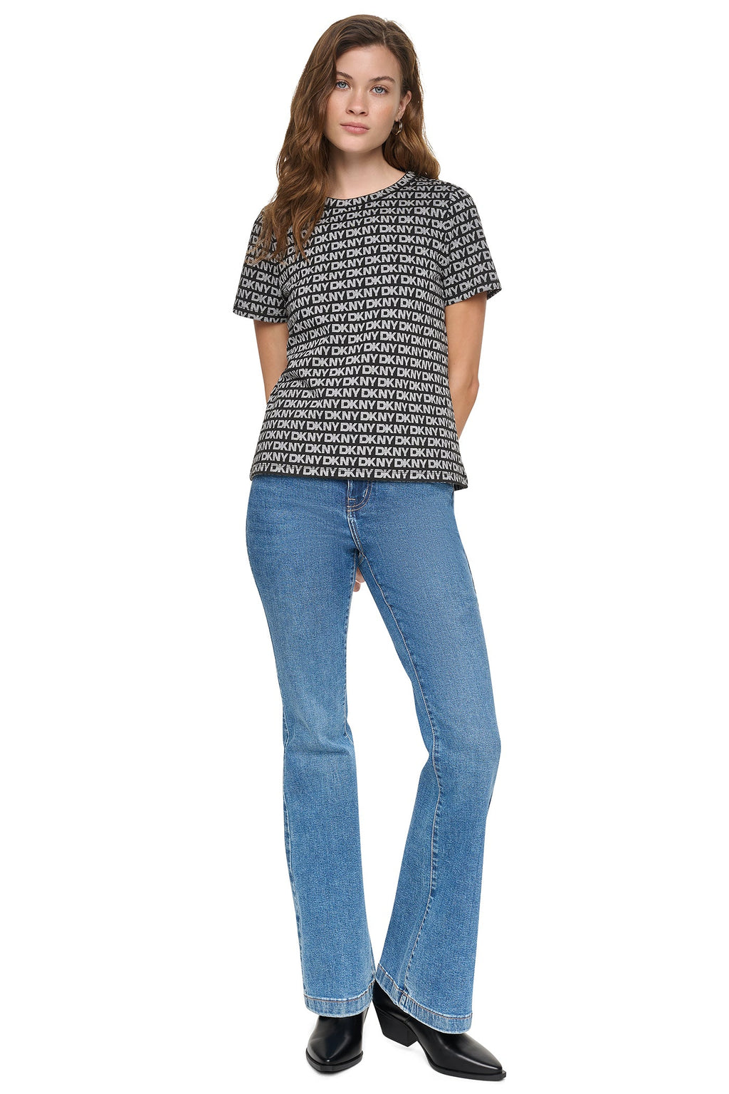 ESSENTIAL LOGO TEE