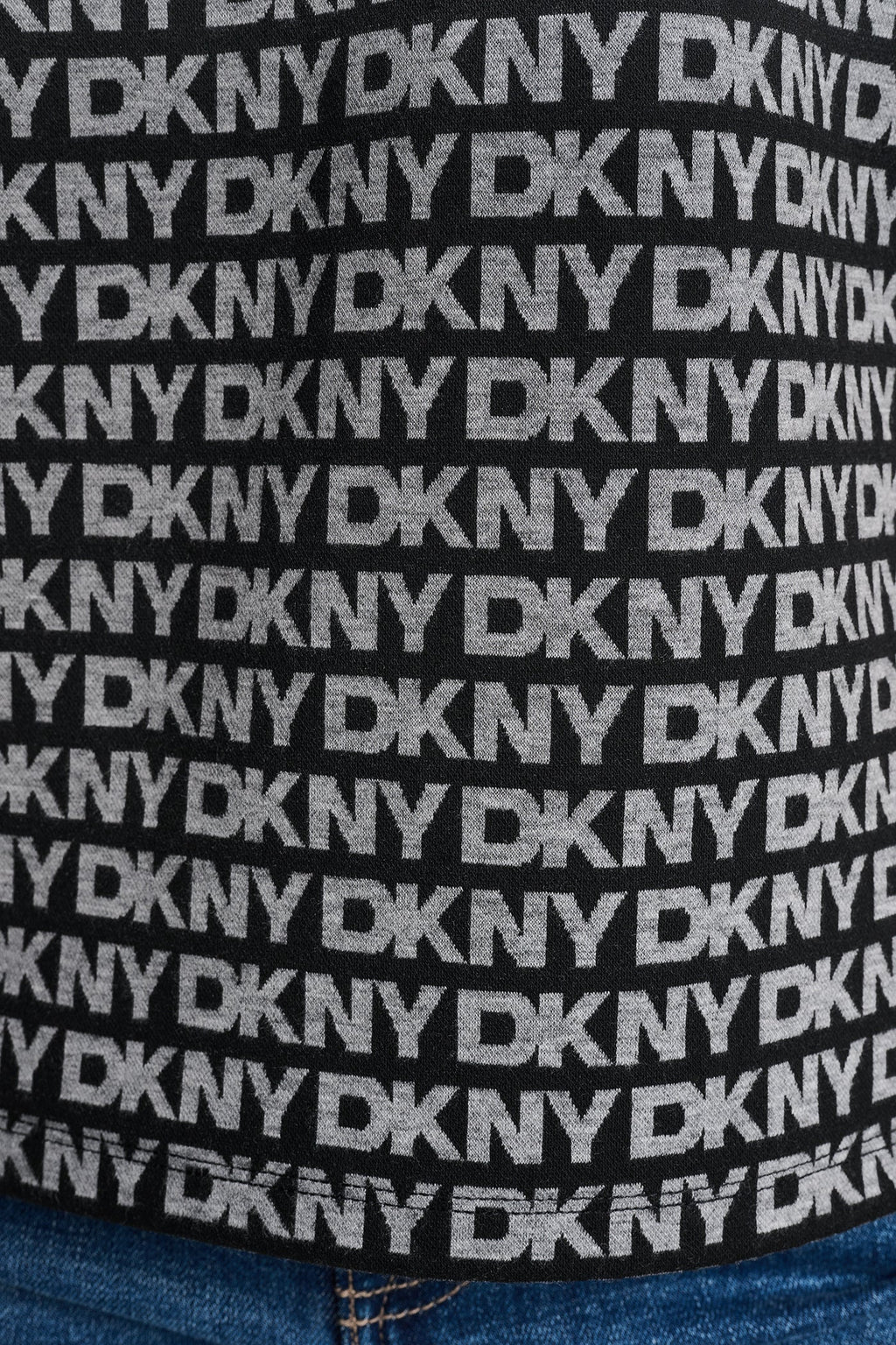 ESSENTIAL LOGO TEE