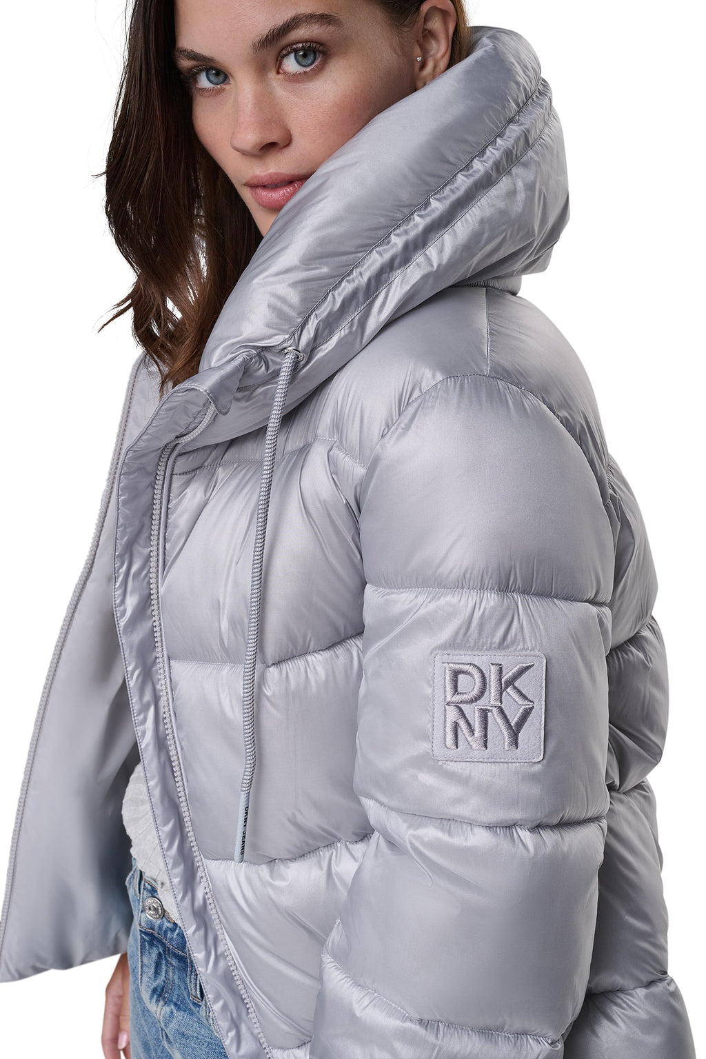 QUILTED PUFFER WITH DRAMA COLLAR