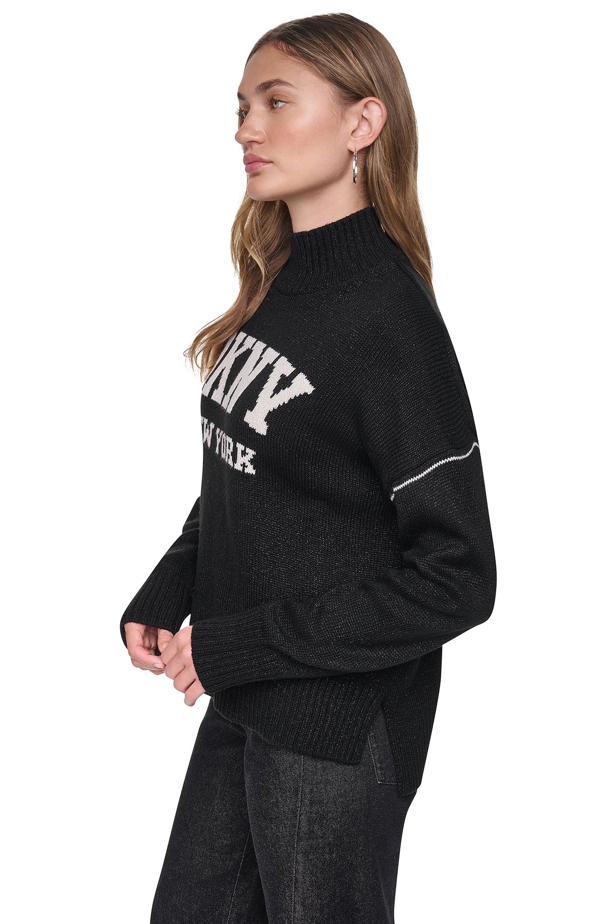 LOGO TURTLENECK HIGH LOW SWEATER