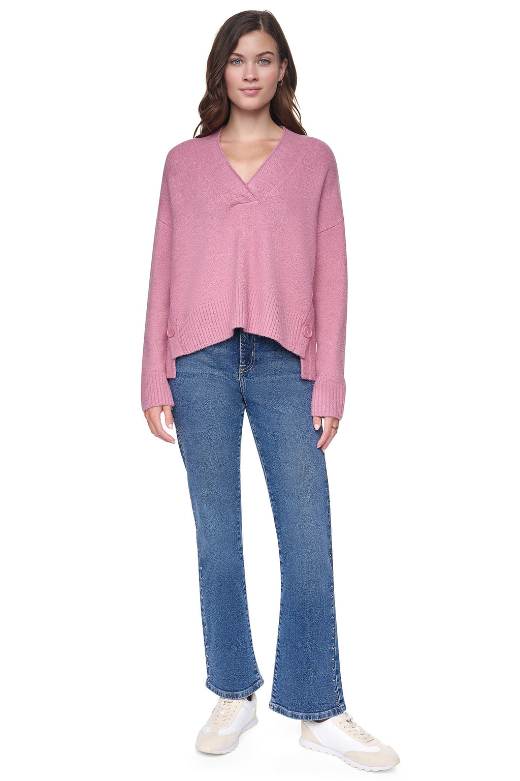 BUTTON DETAIL V-NECK SWEATER