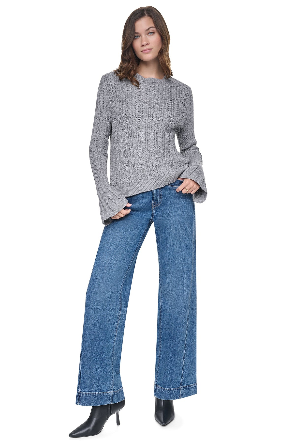 BELL CUFF CABLE SWEATER