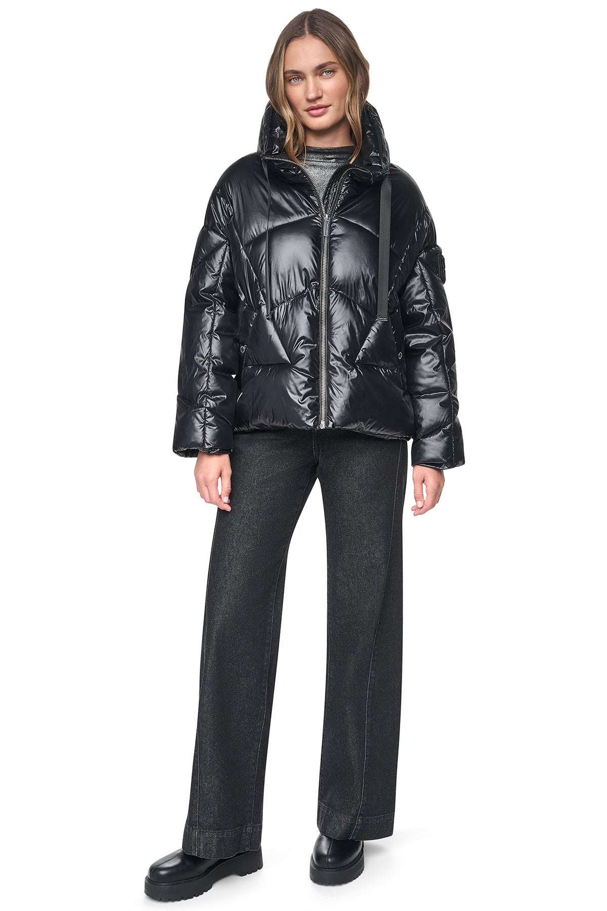 QUILTED MOCK NECK PUFFER JACKET