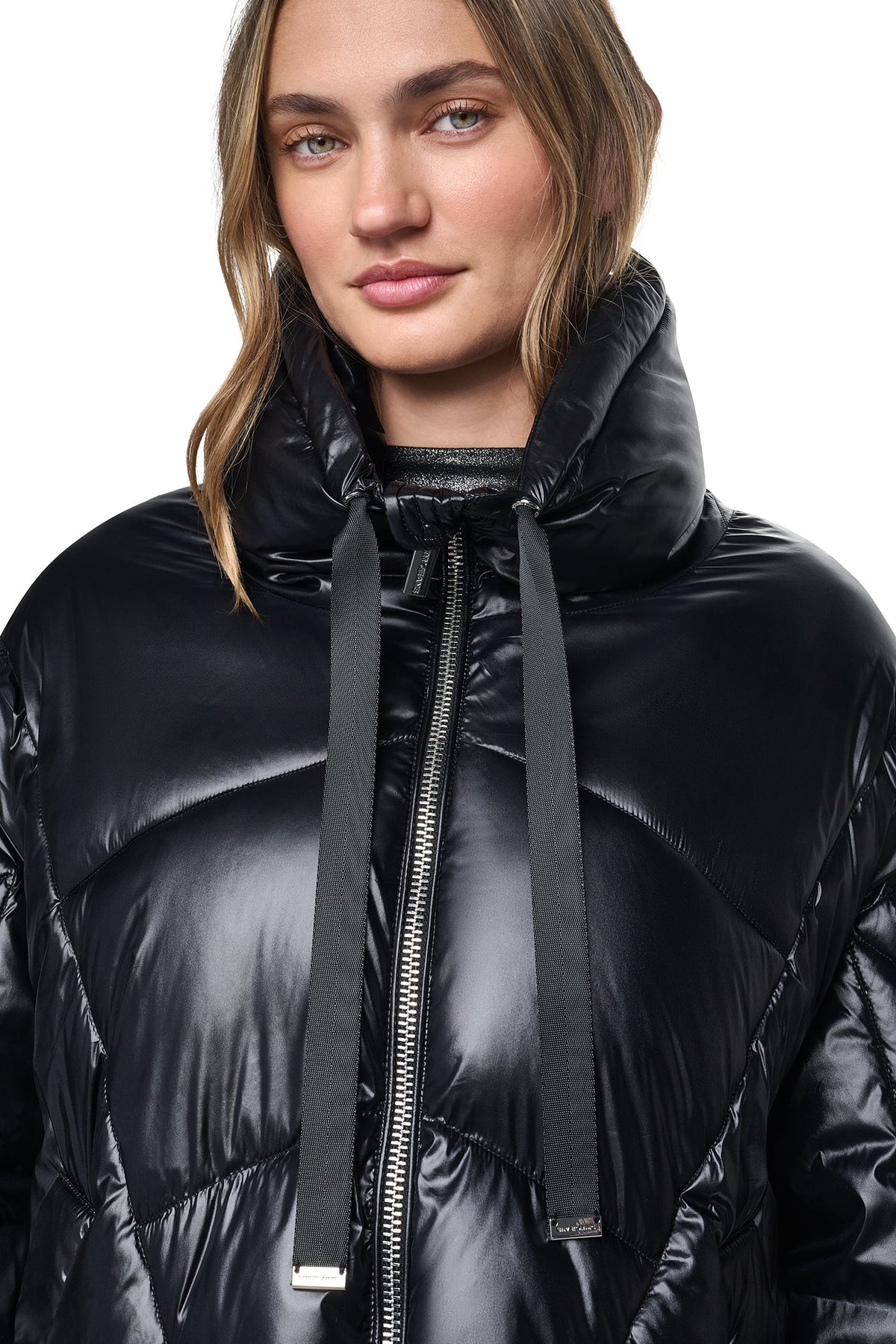QUILTED MOCK NECK PUFFER JACKET