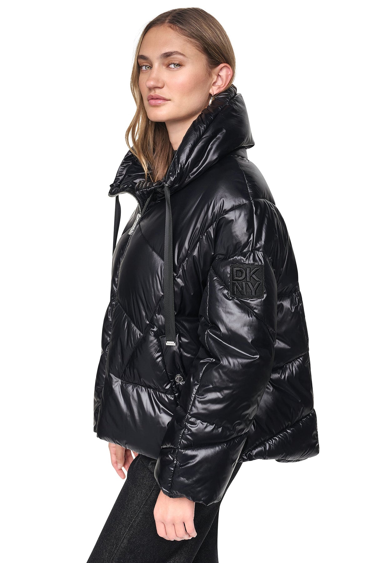QUILTED MOCK NECK PUFFER JACKET