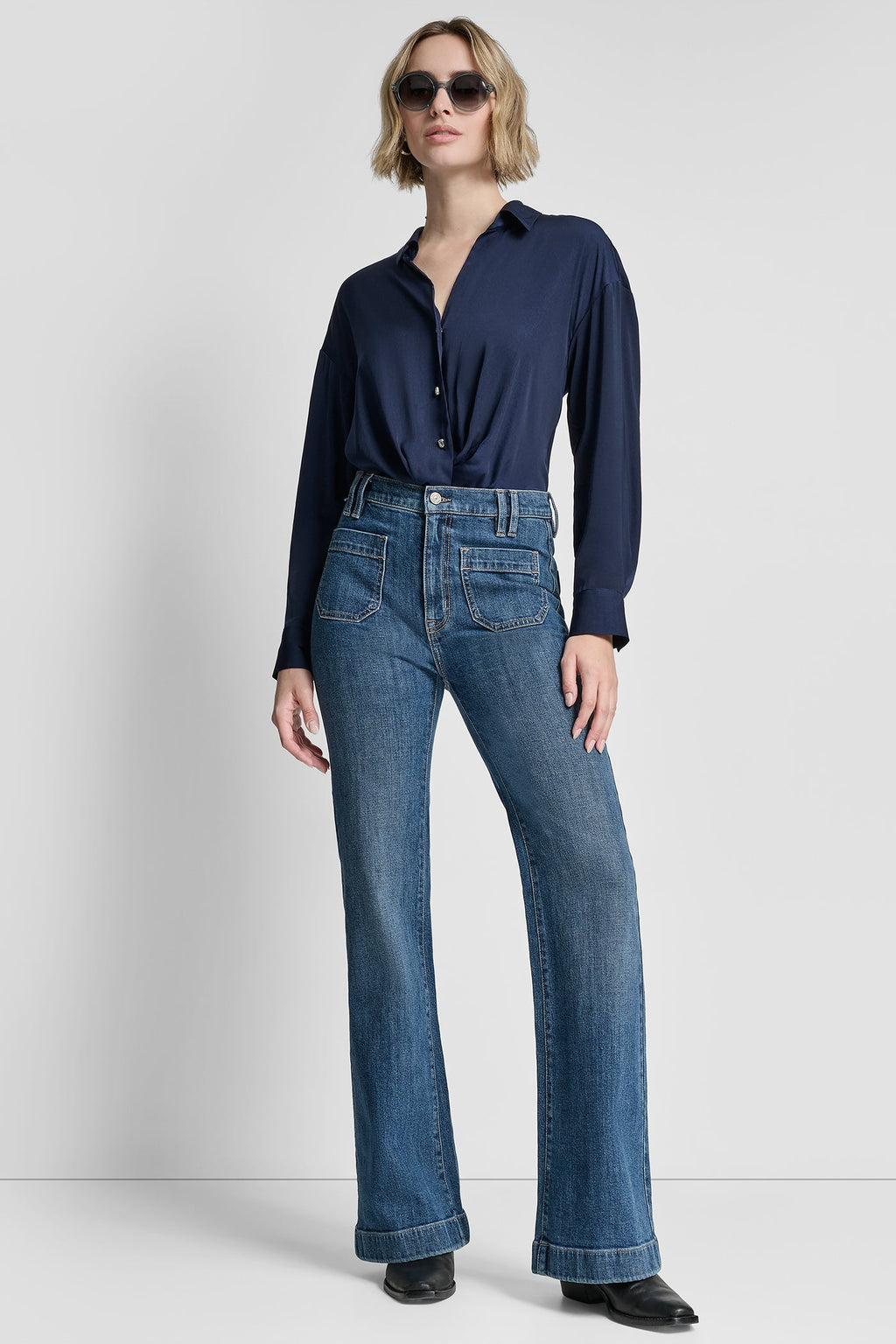 HIGH-RISE FLARE JEAN
