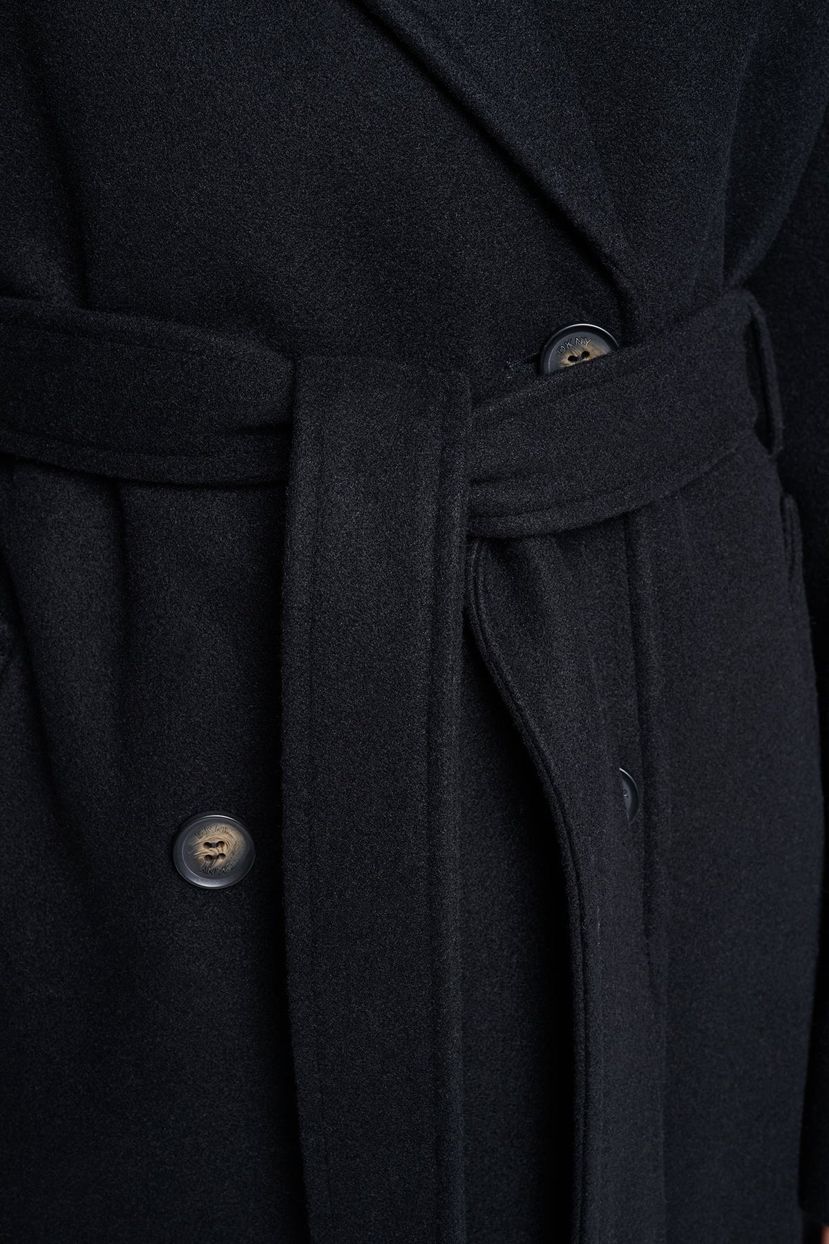 DOUBLE BREASTED WRAP COAT