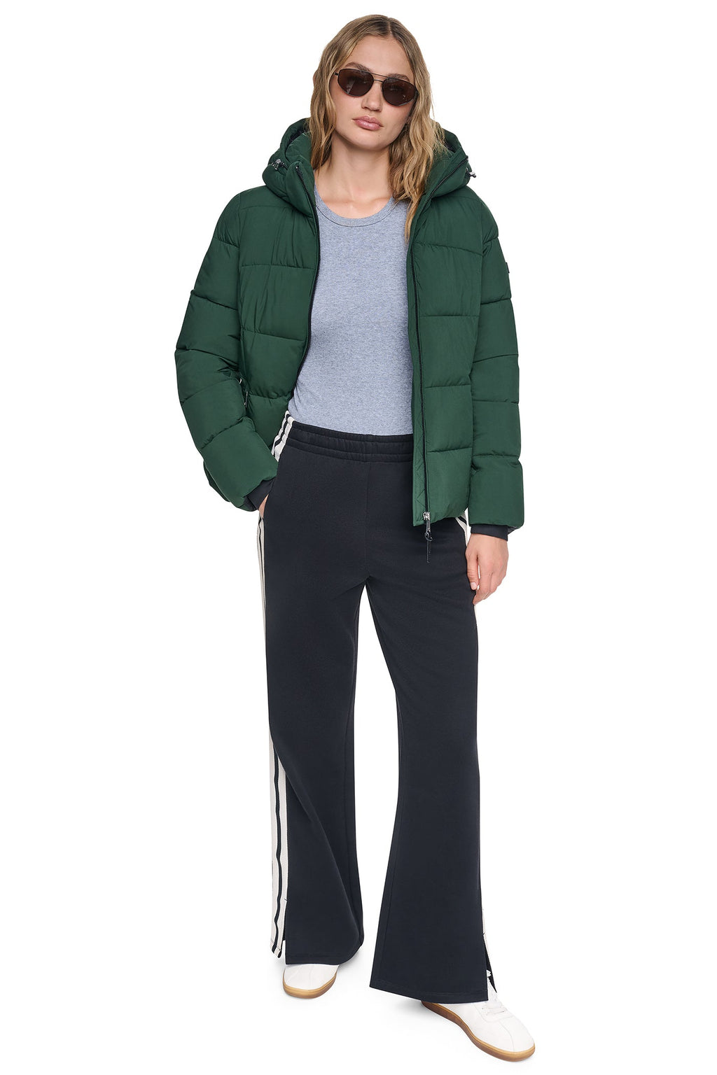 STRETCH HOODED PUFFER JACKET