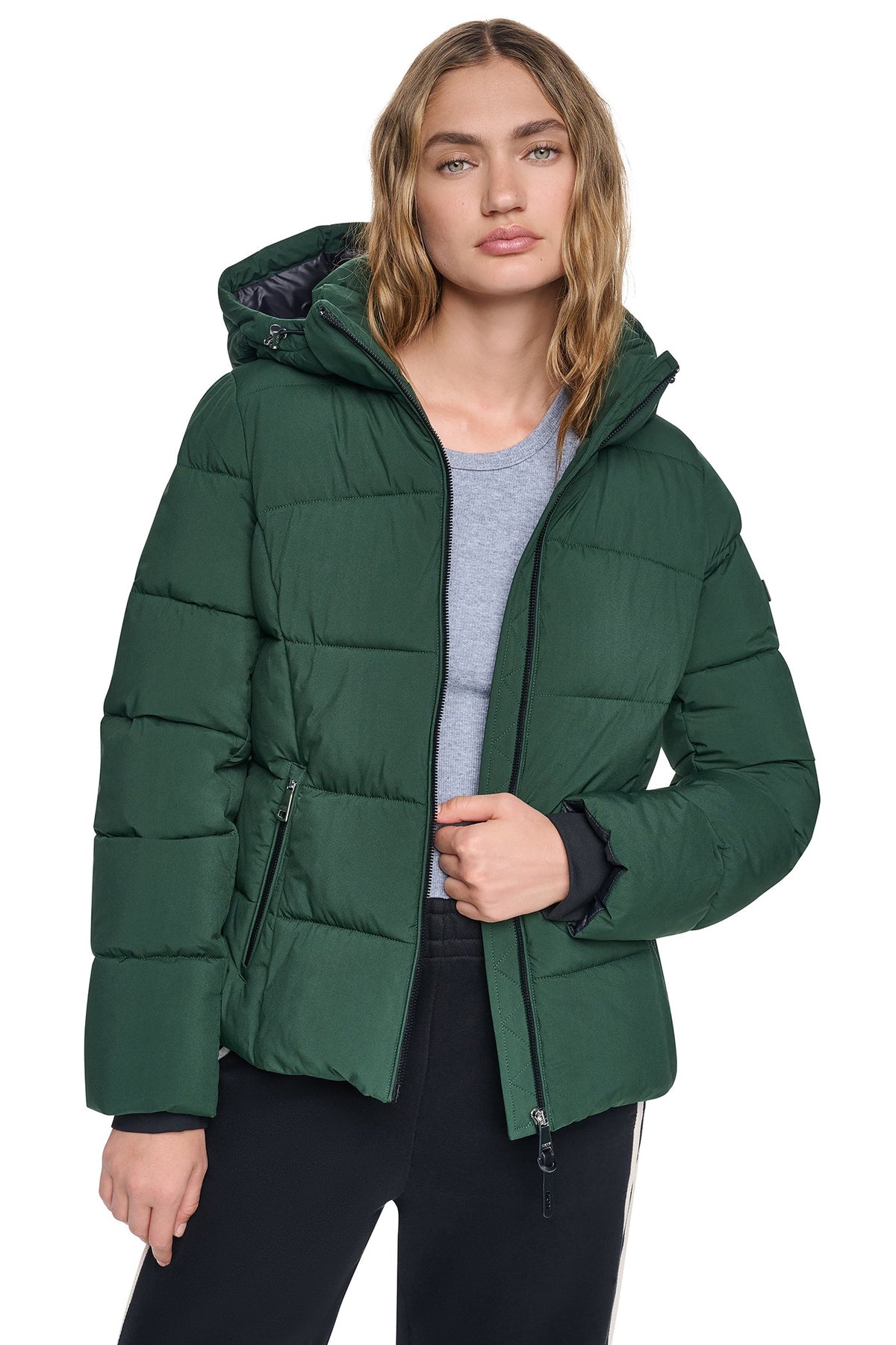 STRETCH HOODED PUFFER JACKET