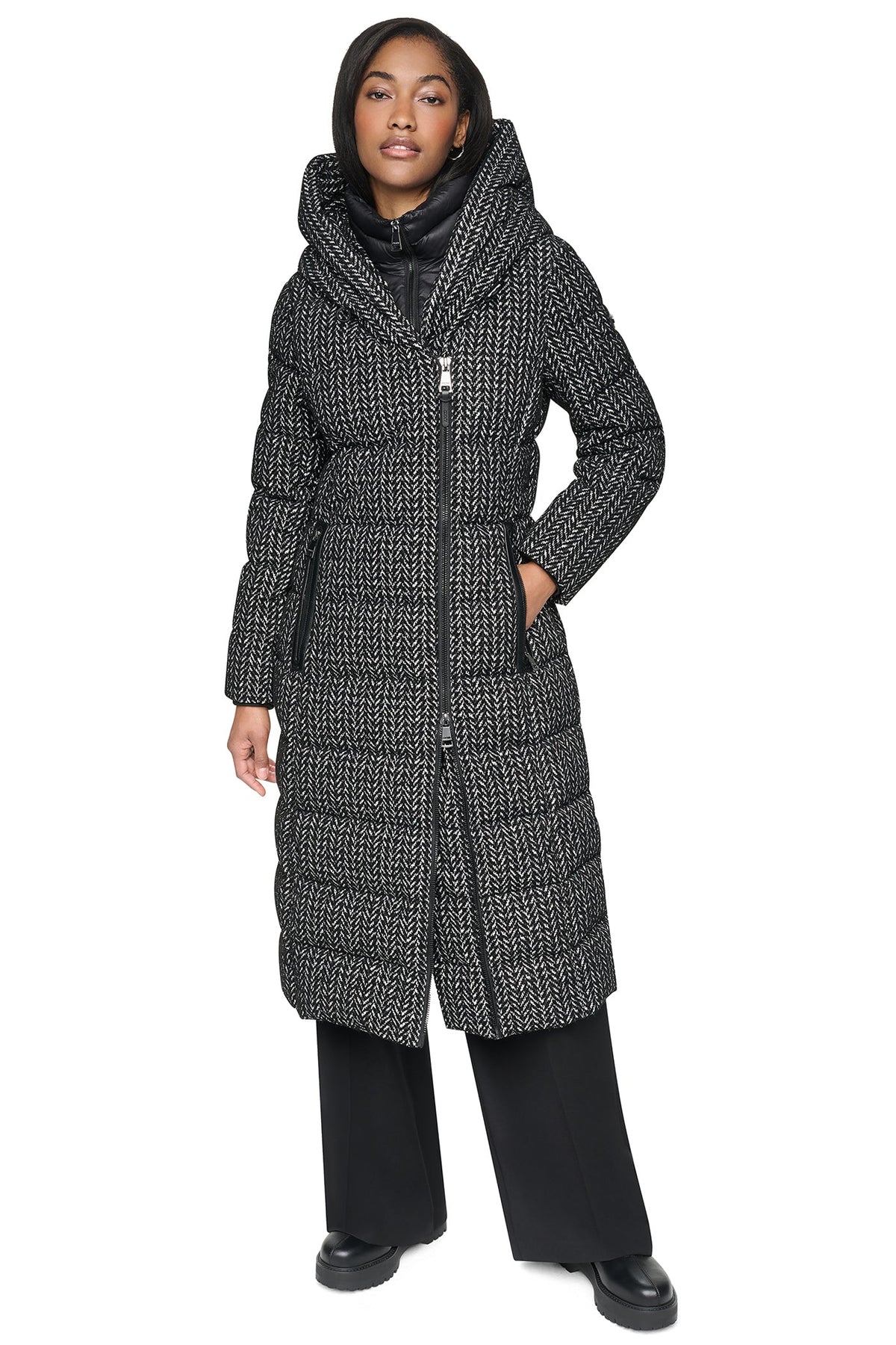 MAXI HOODED PUFFER COAT WITH INNER BIB