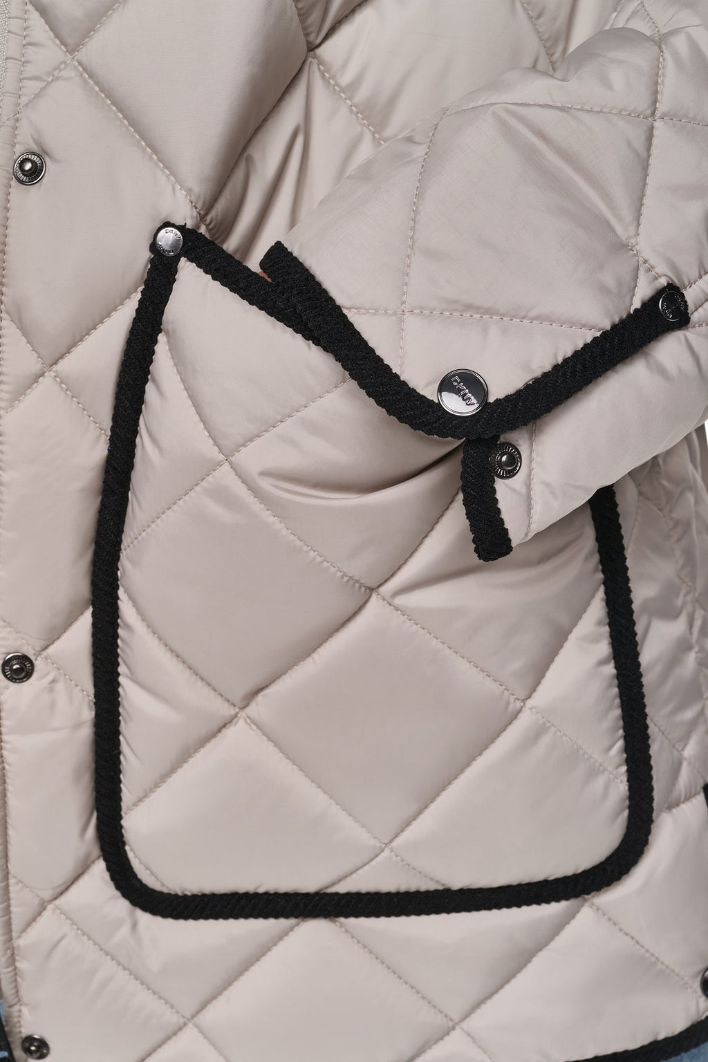 QUILTED BARN JACKET