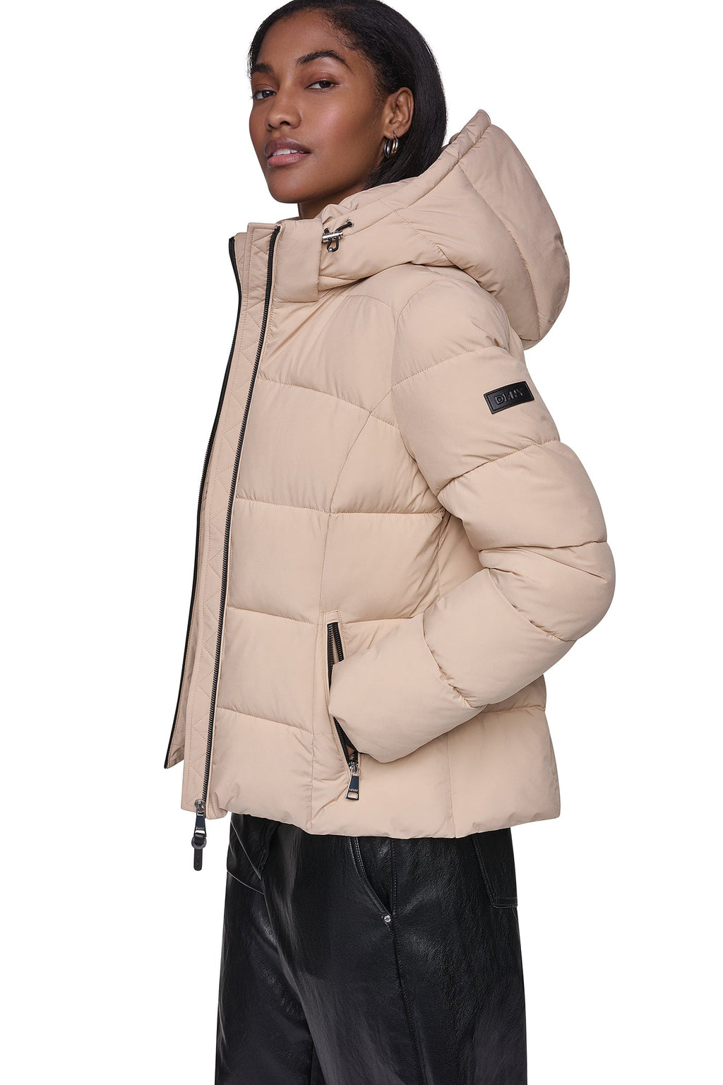 STRETCH HOODED PUFFER JACKET