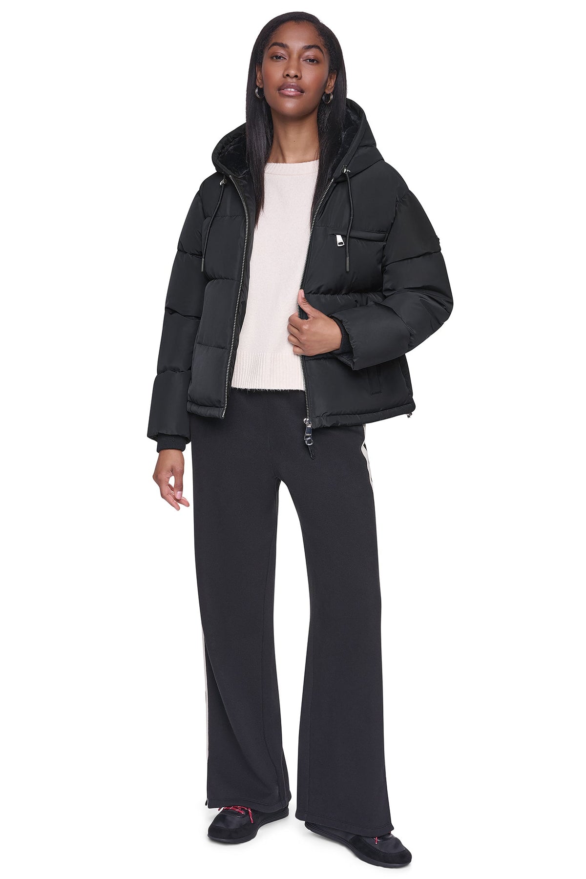CONTRAST LINED SHORT HOODED PUFFER