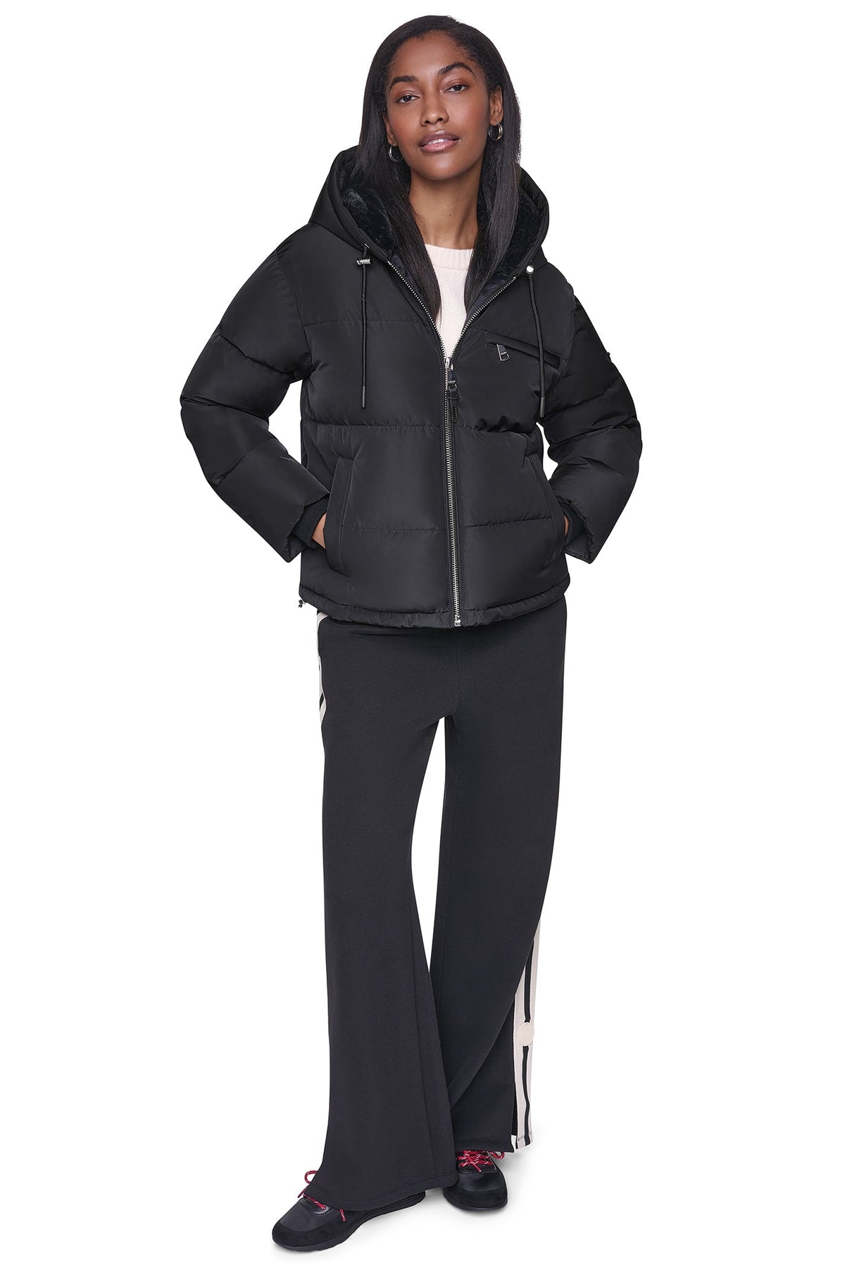 CONTRAST LINED SHORT HOODED PUFFER