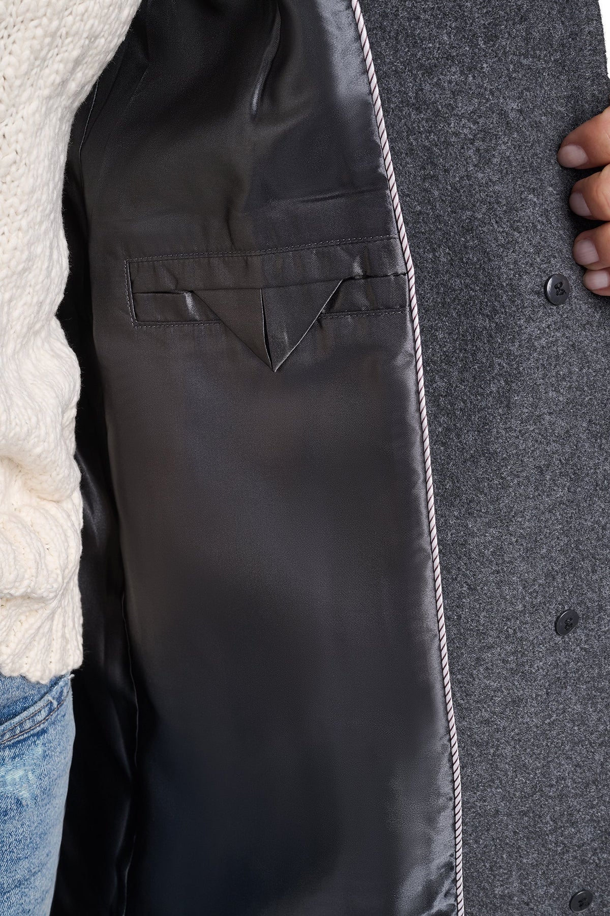 CLASSIC STAND COLLAR TAILORED WALKER