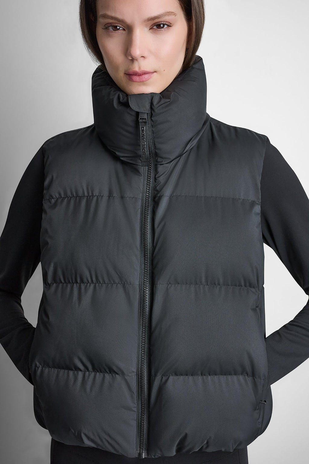 MOCK NECK PUFFER VEST