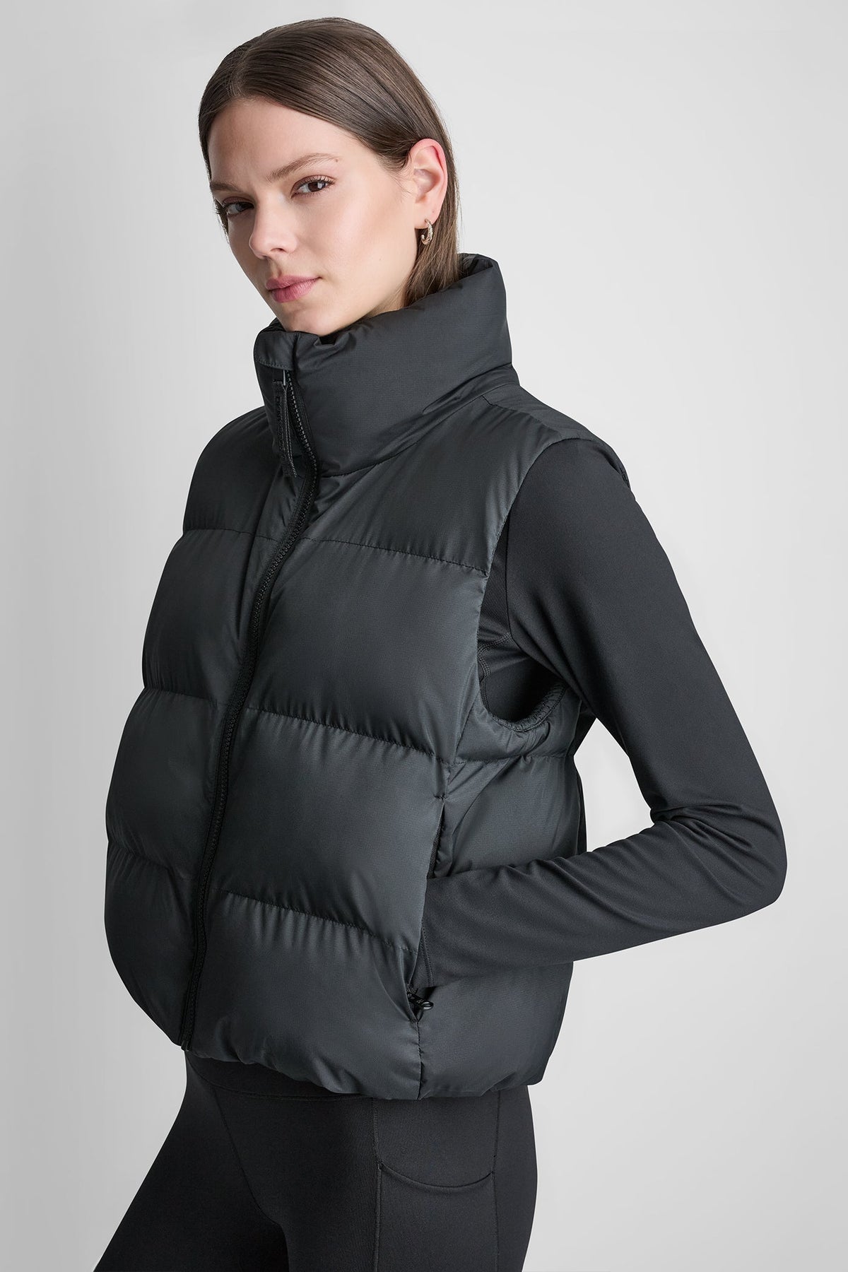 MOCK NECK PUFFER VEST